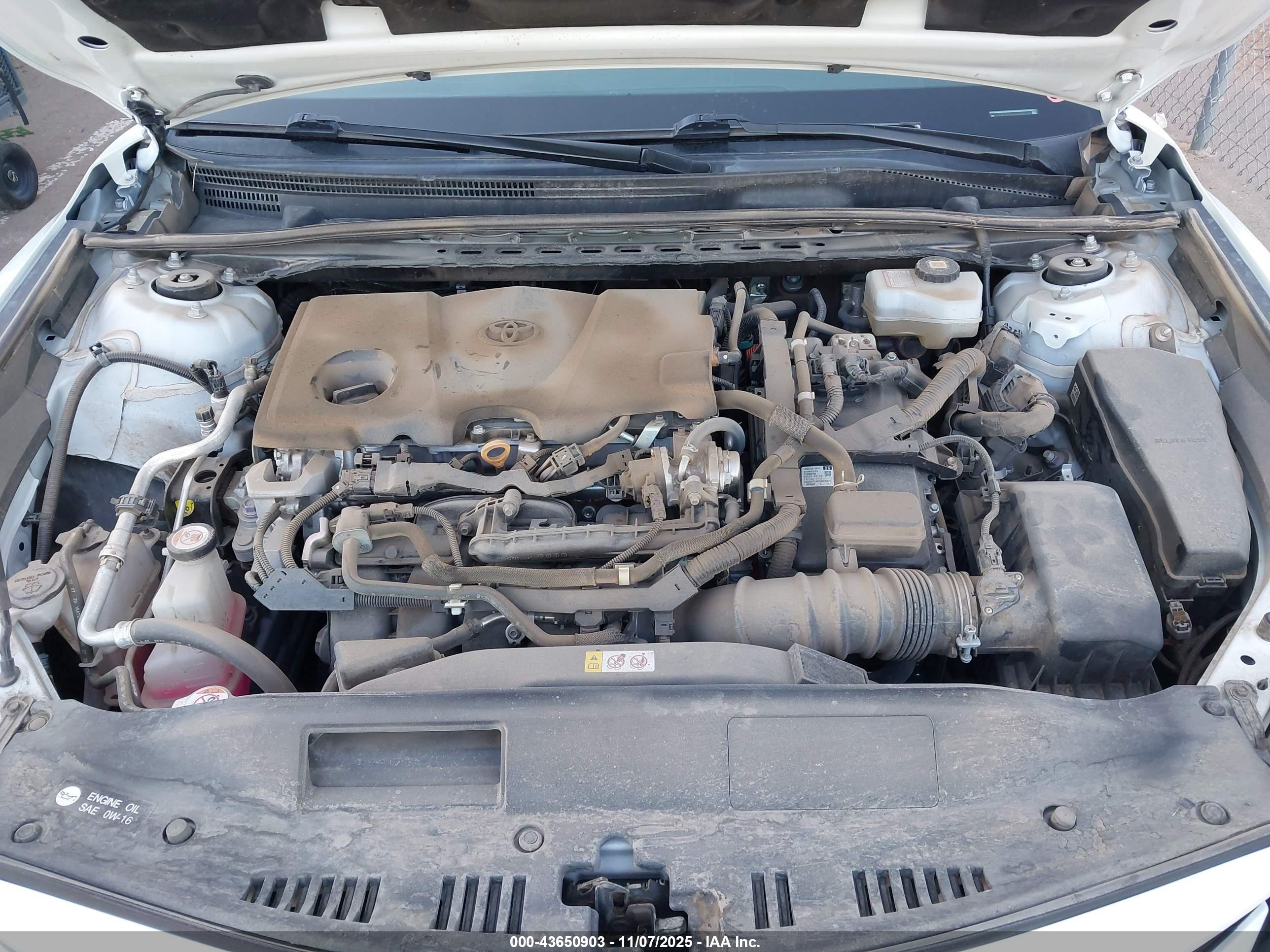 TOYOTA CAMRY image 10