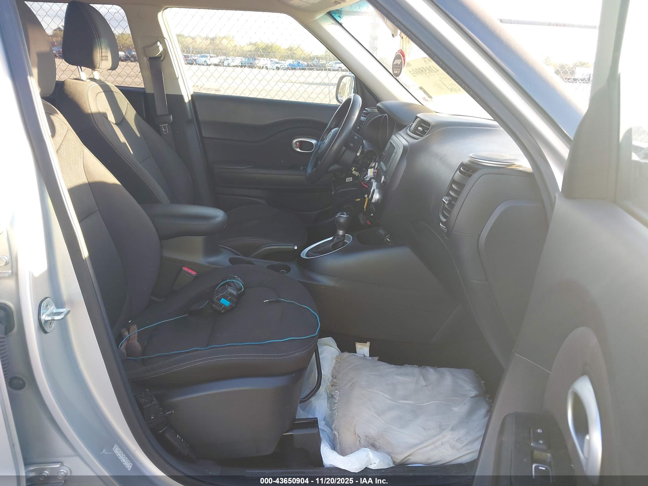 KIA SOUL image 5