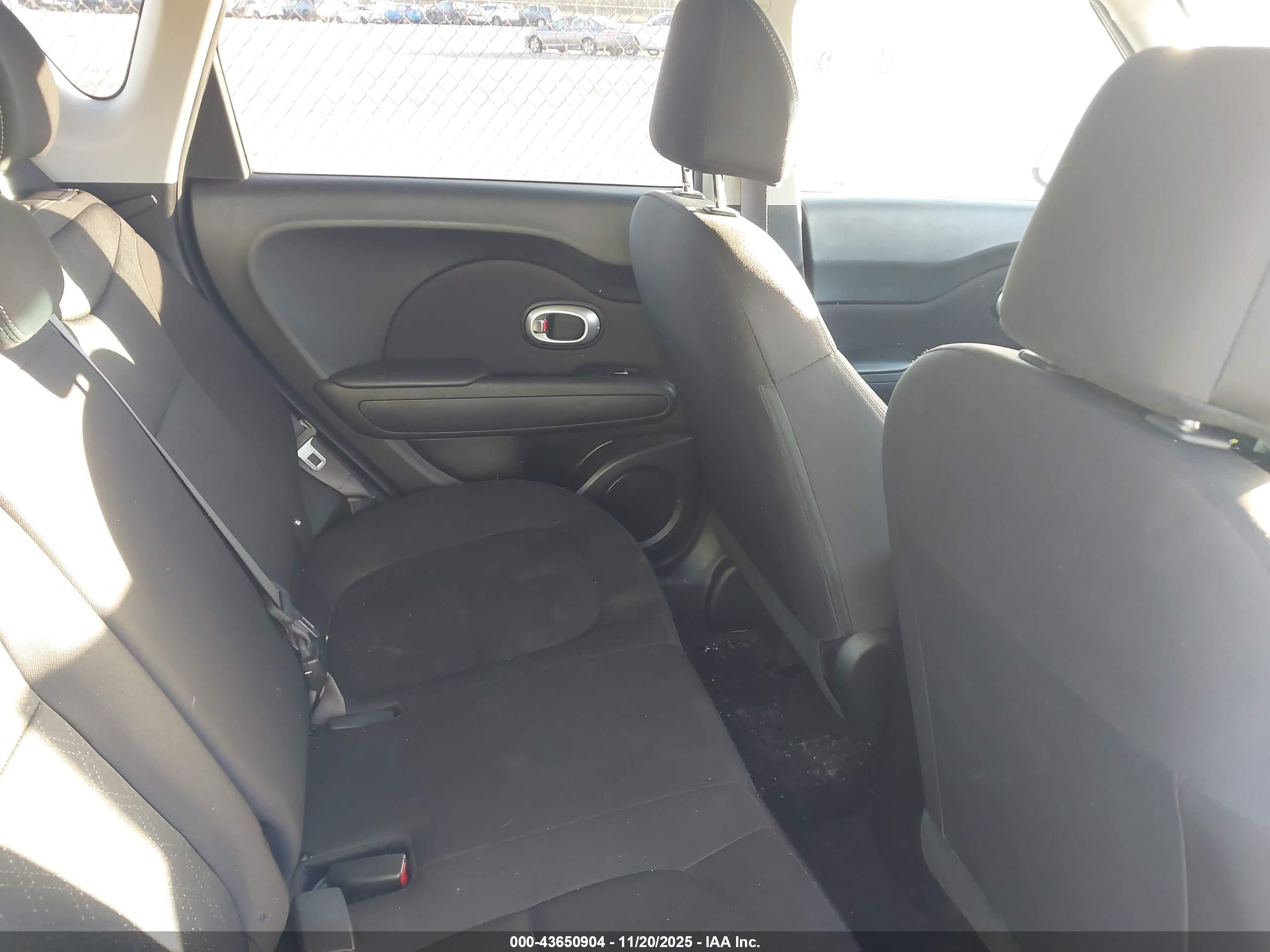 KIA SOUL image 8