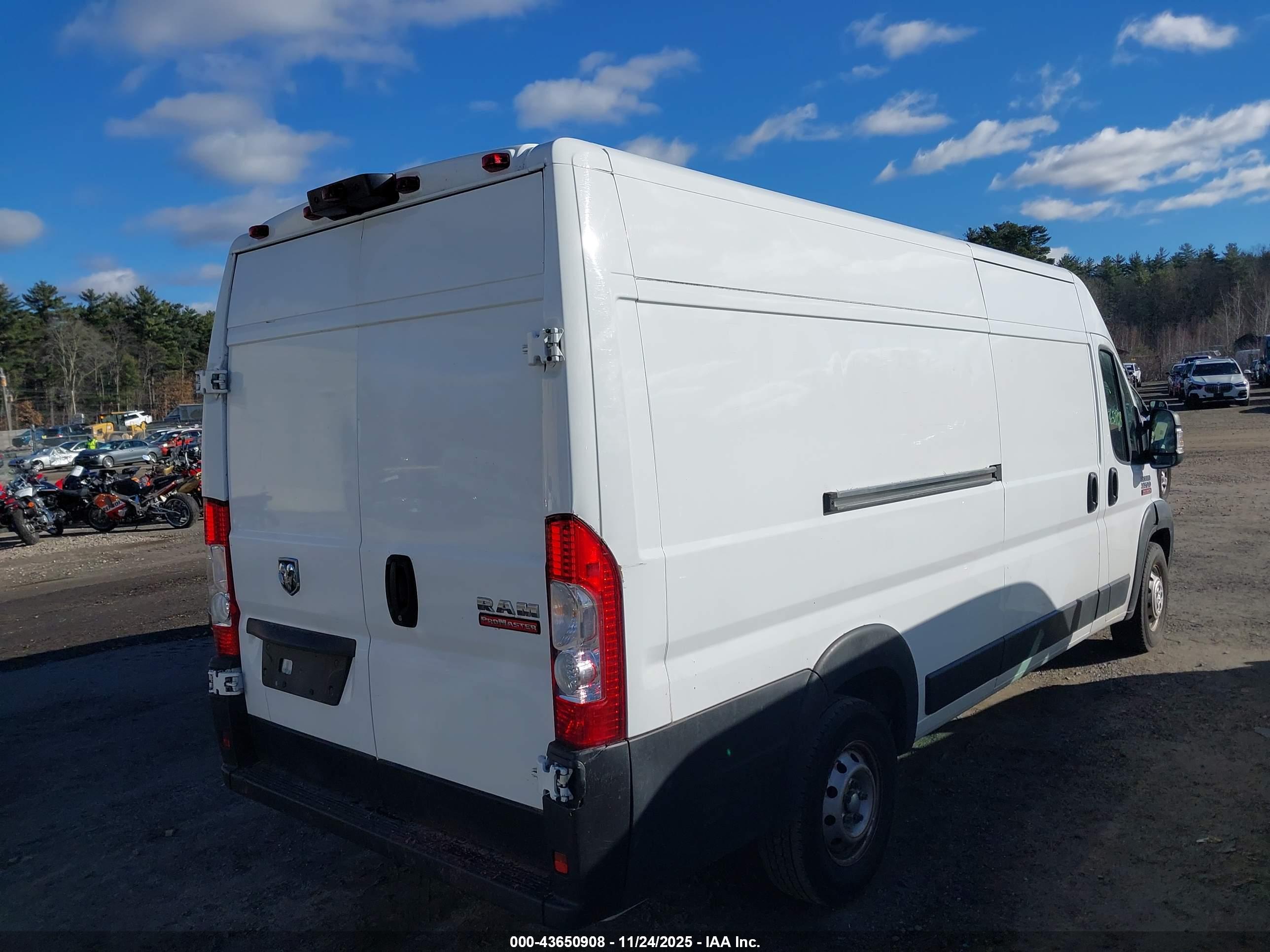 RAM PROMASTER image 4