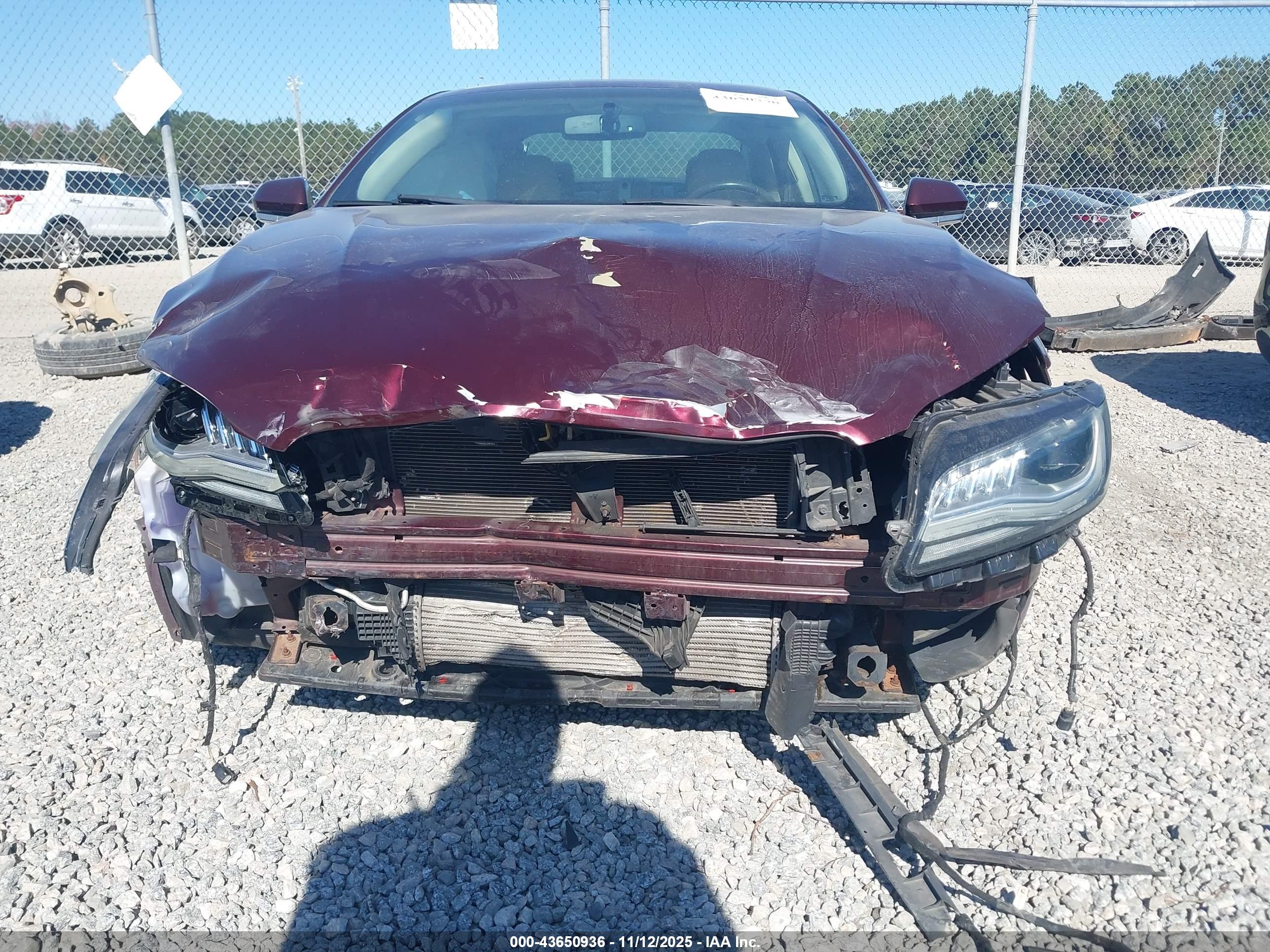 LINCOLN MKZ image 6