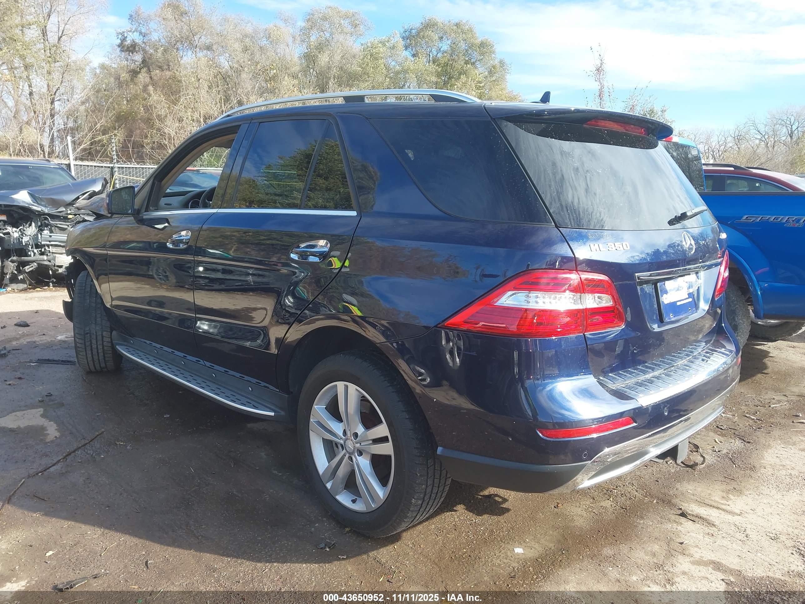 MERCEDES-BENZ ML image 3