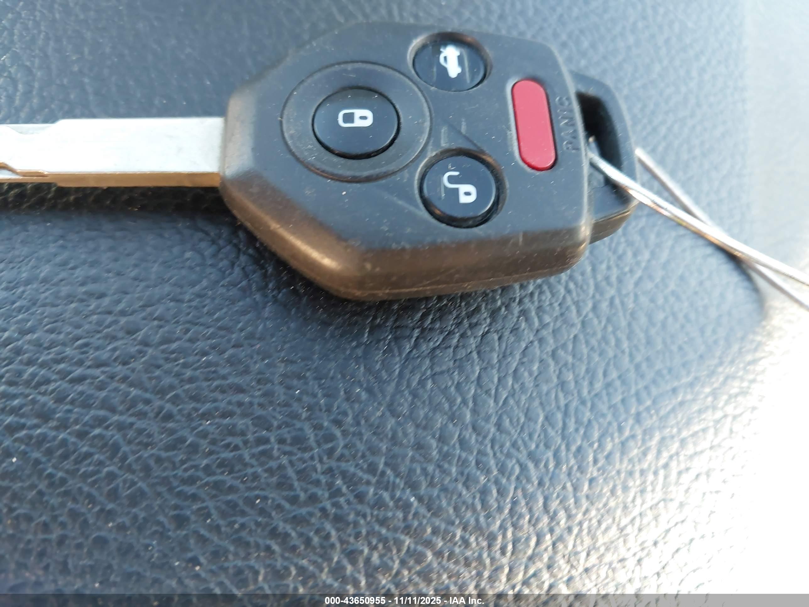 SUBARU LEGACY image 11