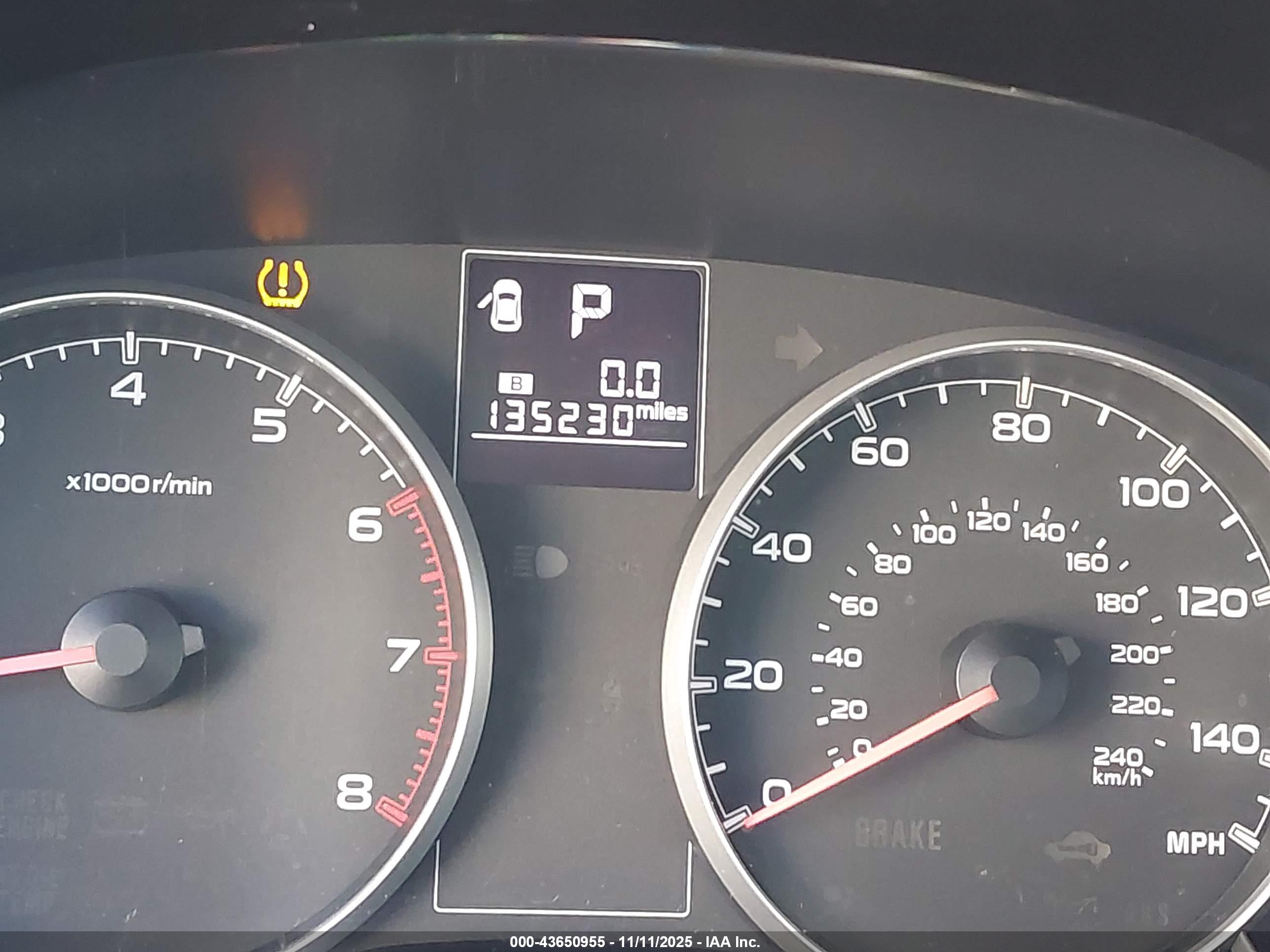 SUBARU LEGACY image 7