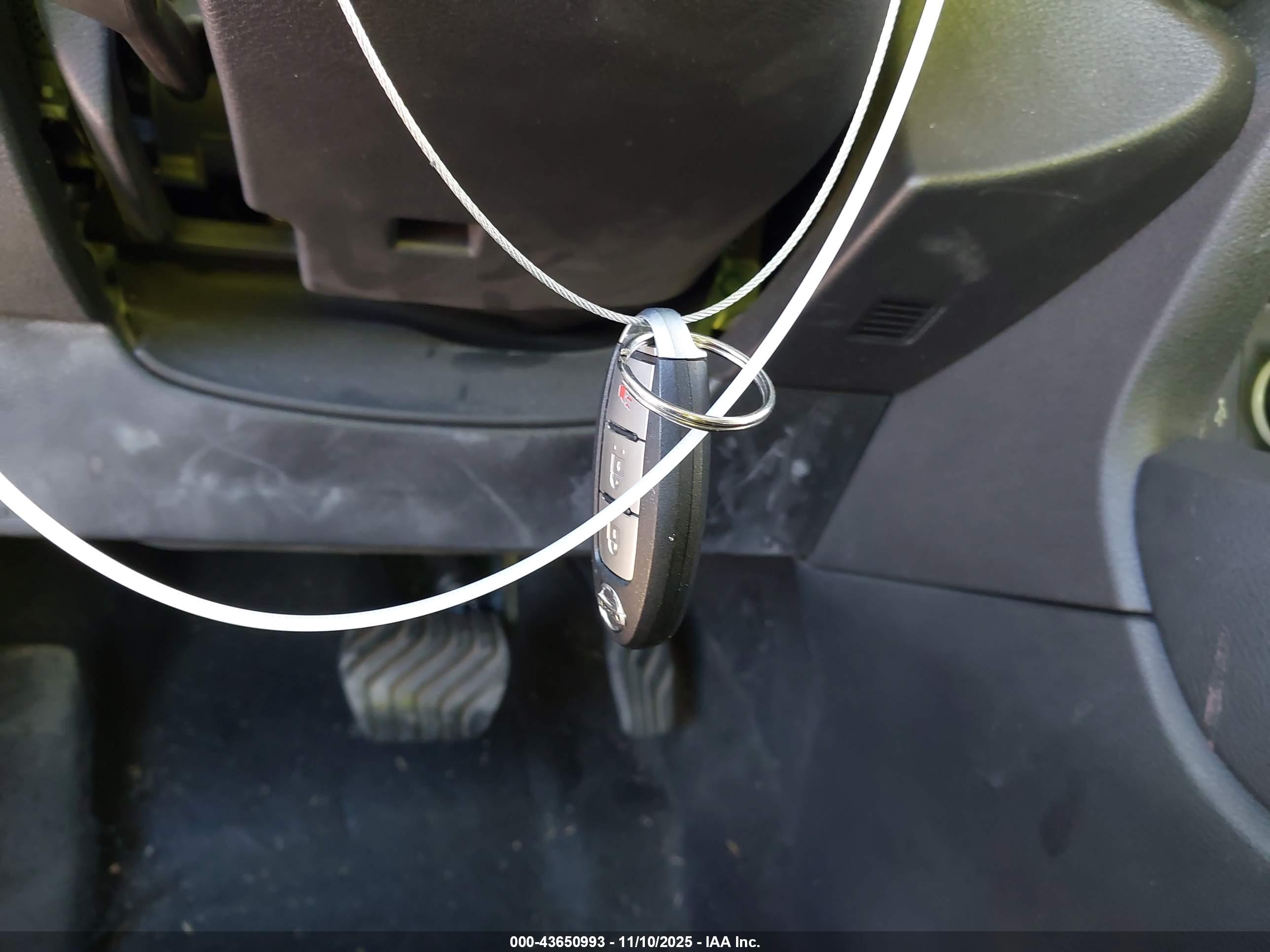 NISSAN KICKS image 11