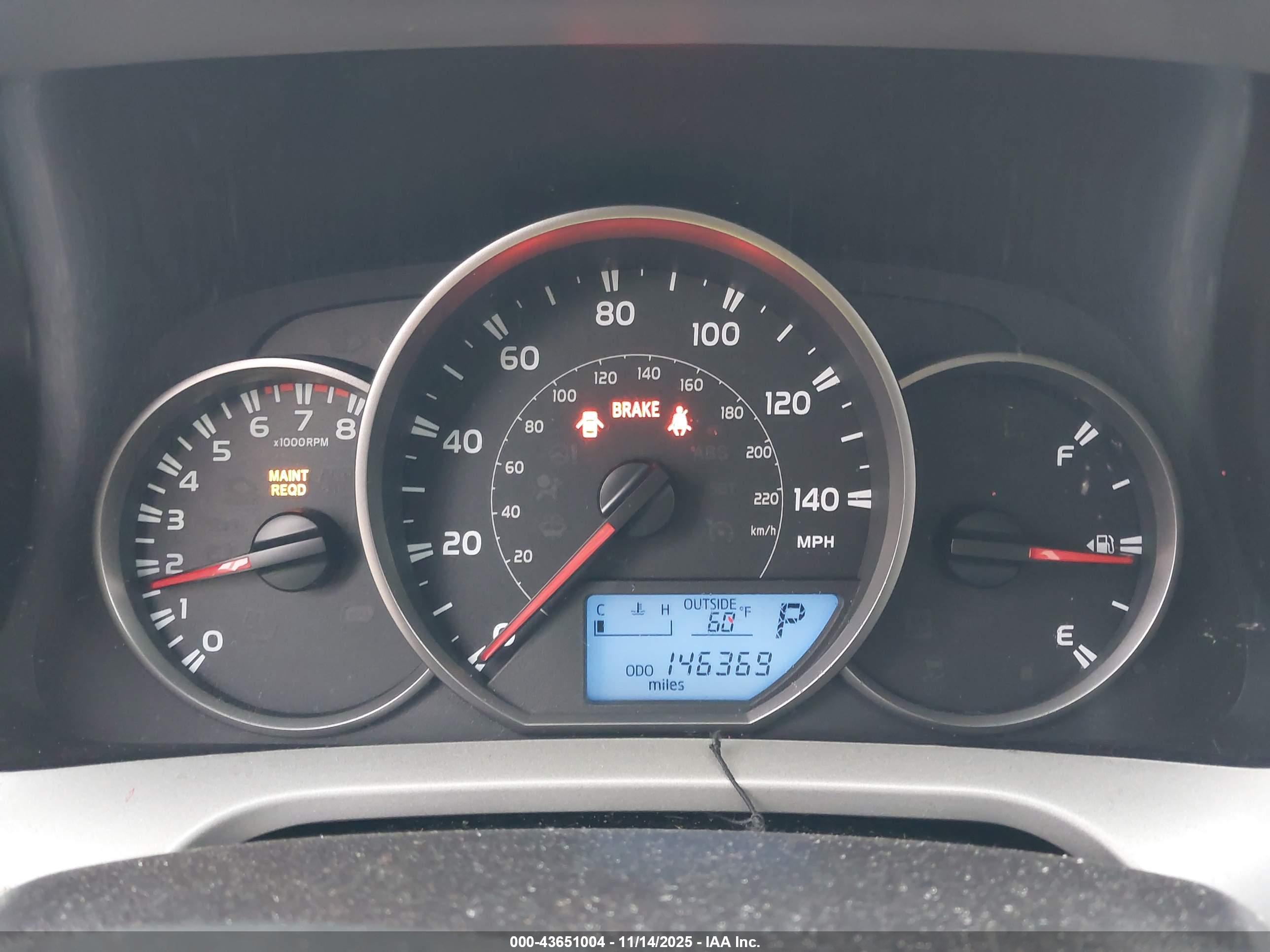 TOYOTA RAV4 image 7