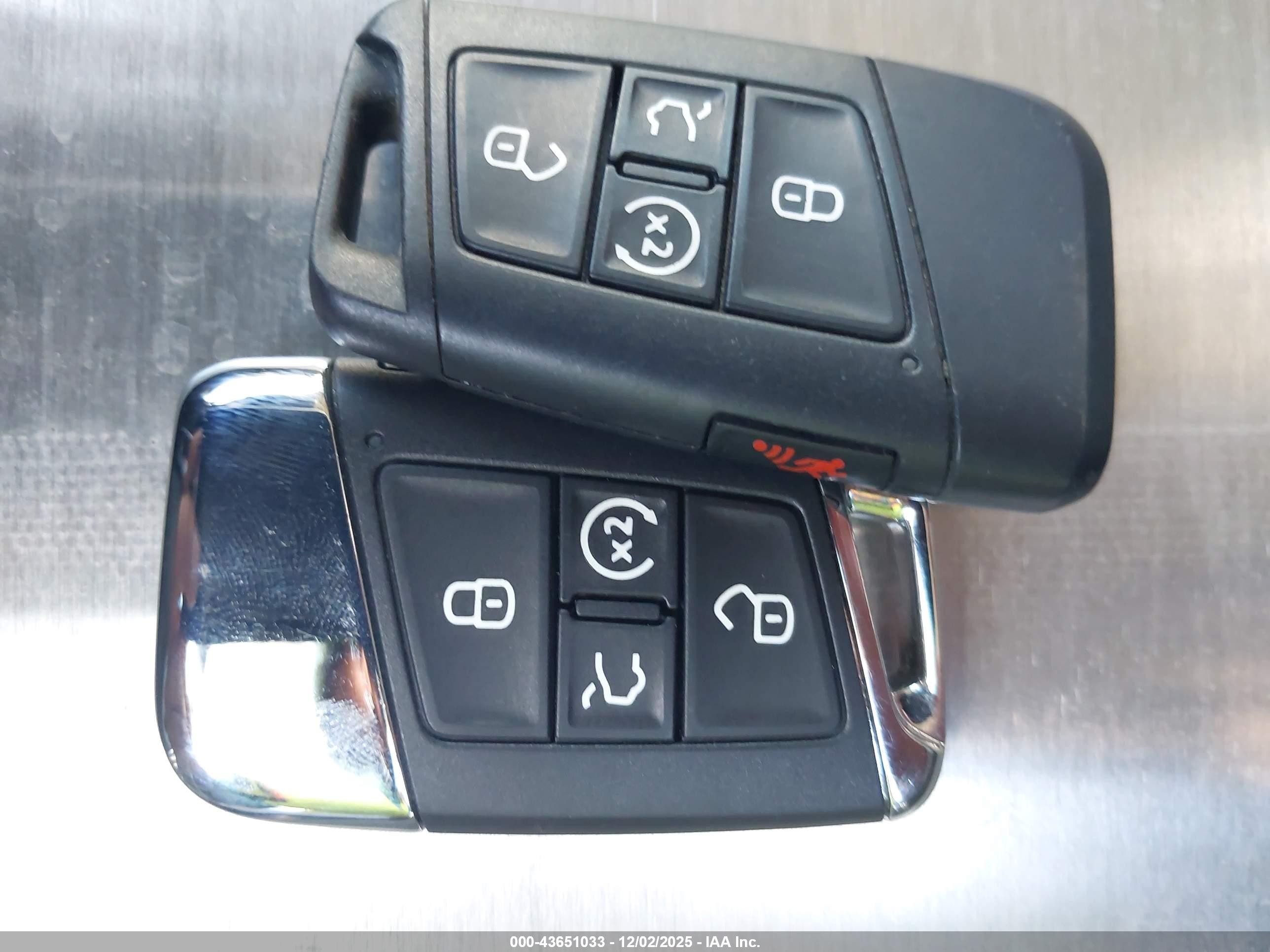 VOLKSWAGEN ATLAS image 11