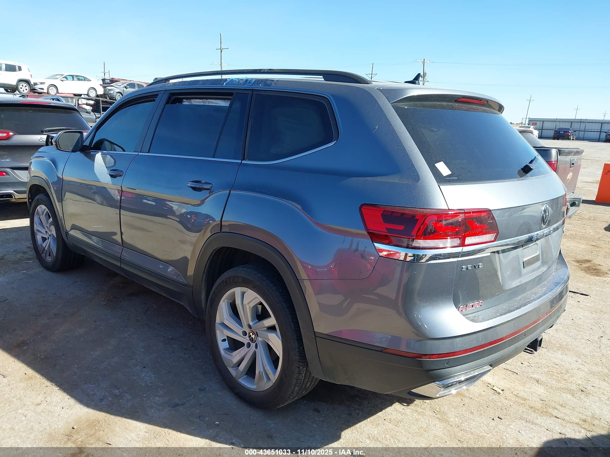 VOLKSWAGEN ATLAS image 3