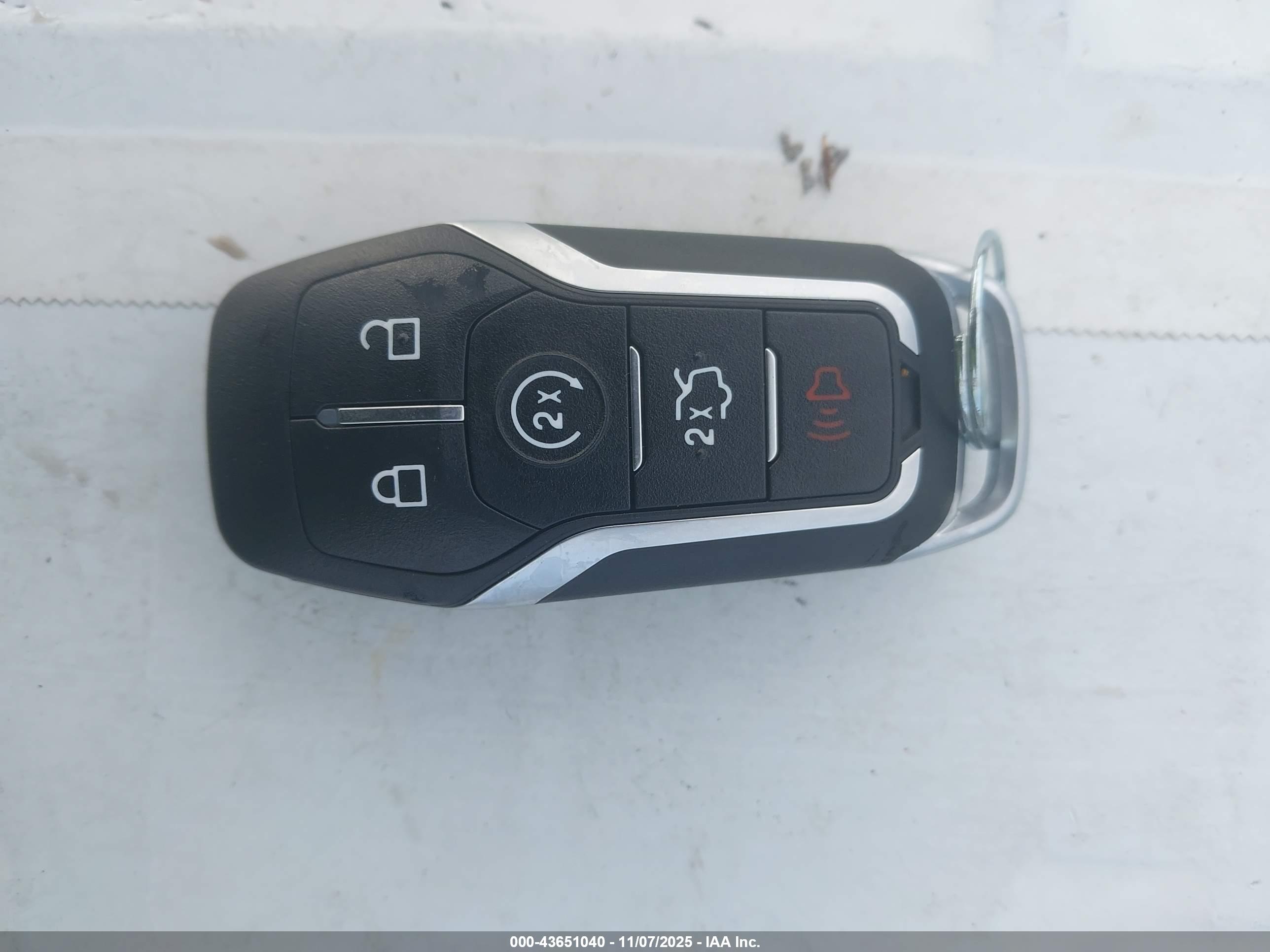 FORD MUSTANG image 11