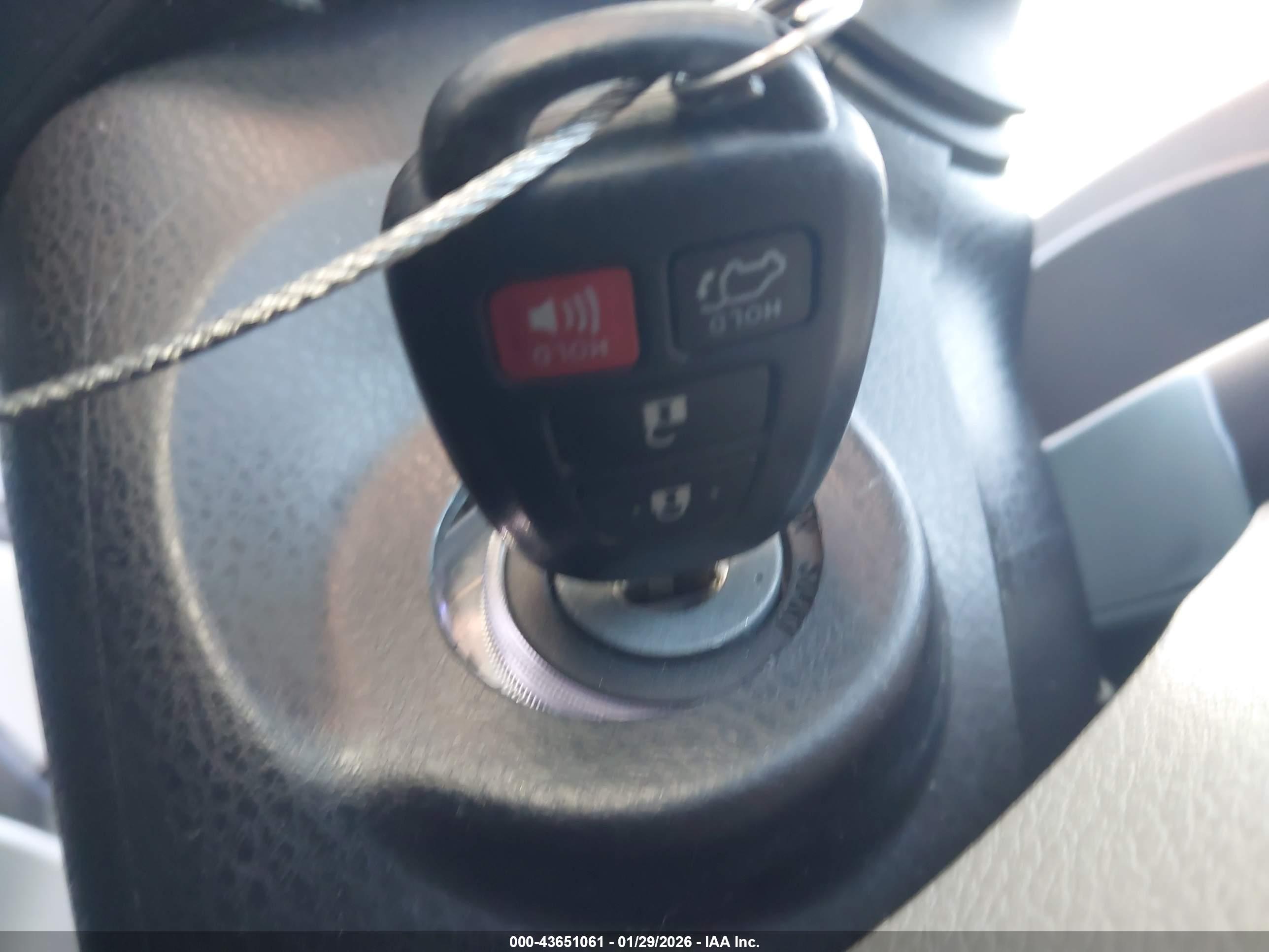 TOYOTA HIGHLANDER image 11
