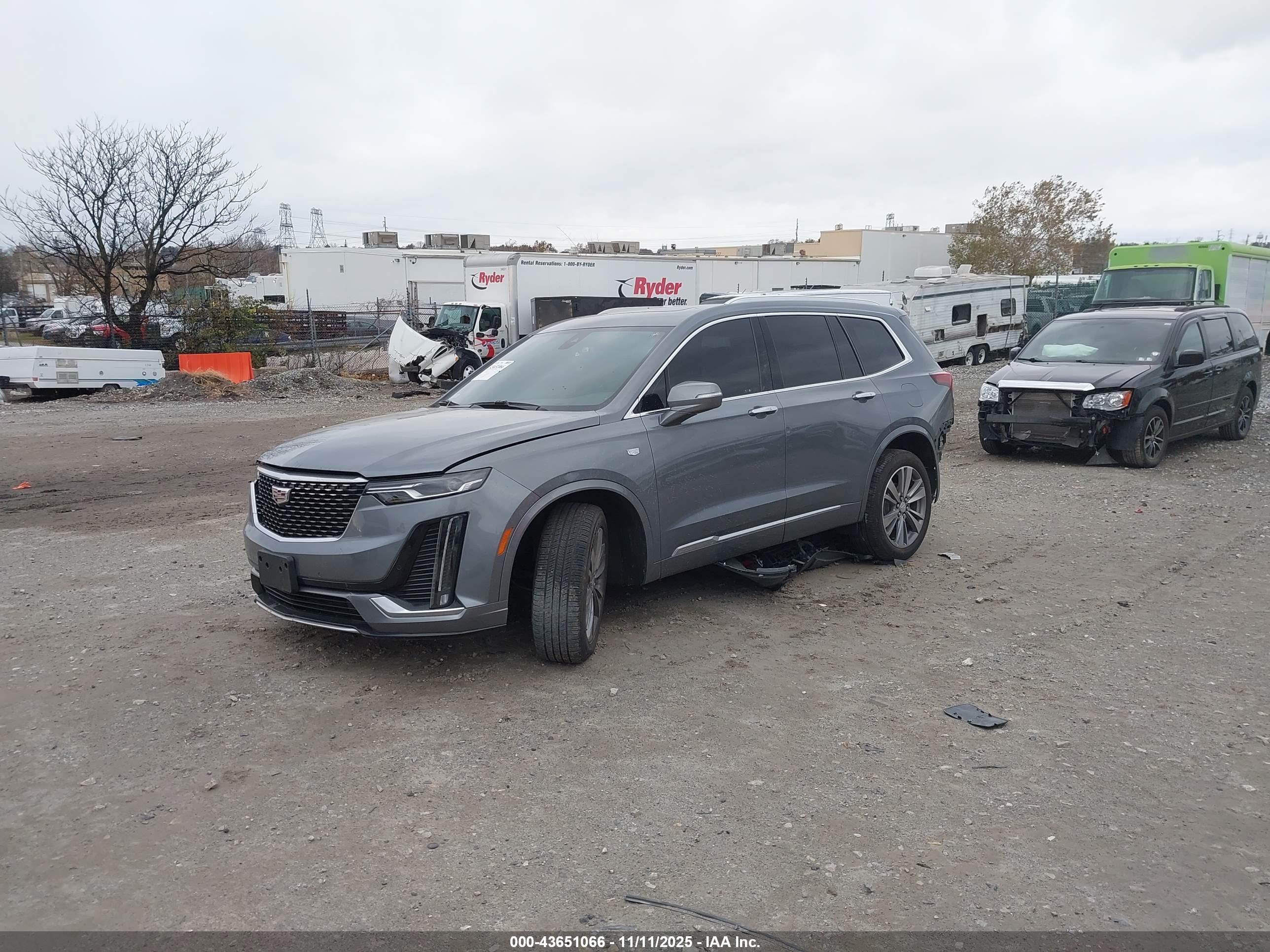 CADILLAC XT6 image 2