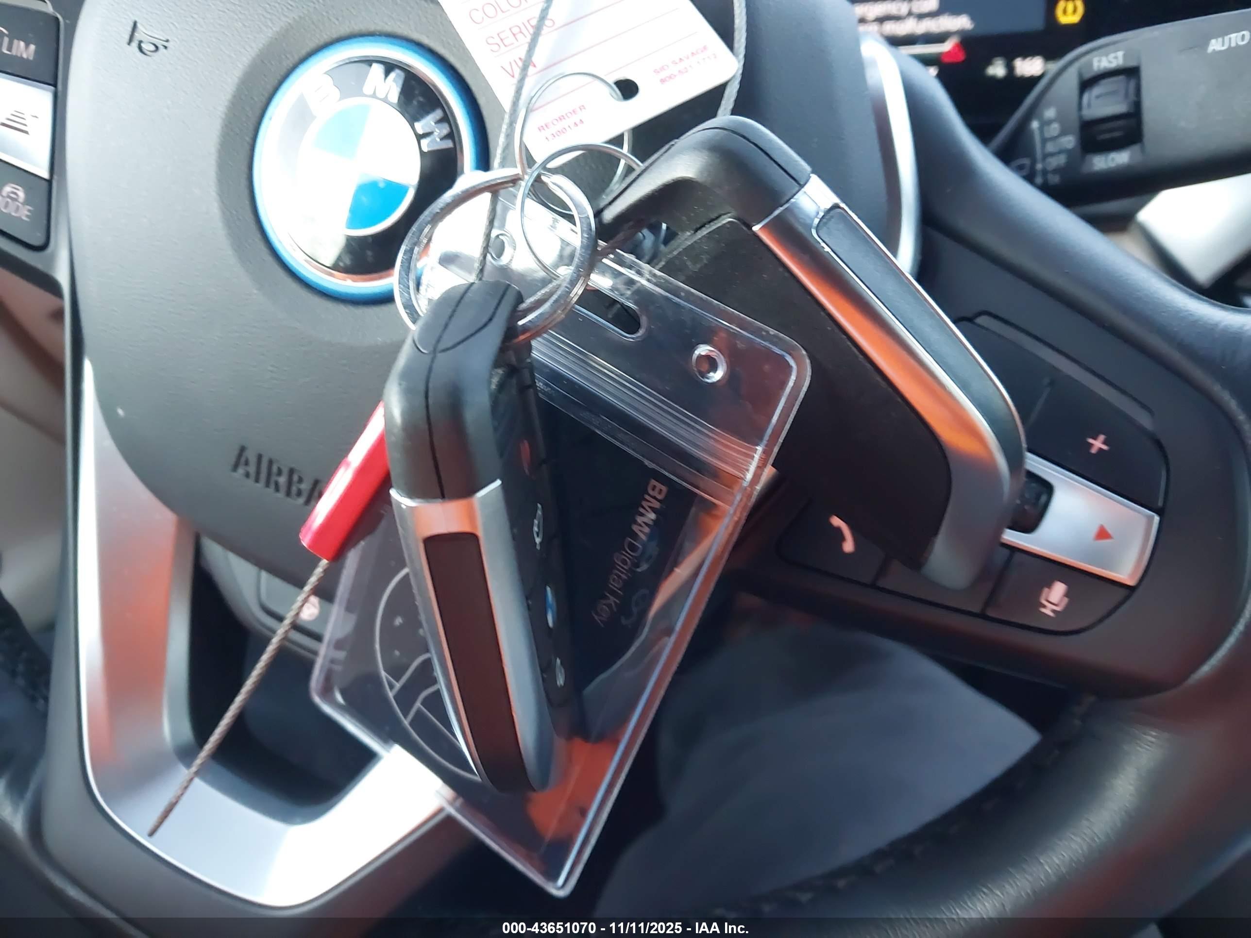 BMW I4 image 11