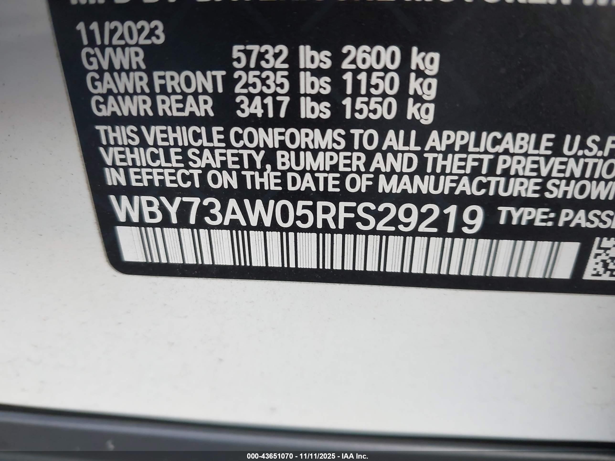 BMW I4 image 9