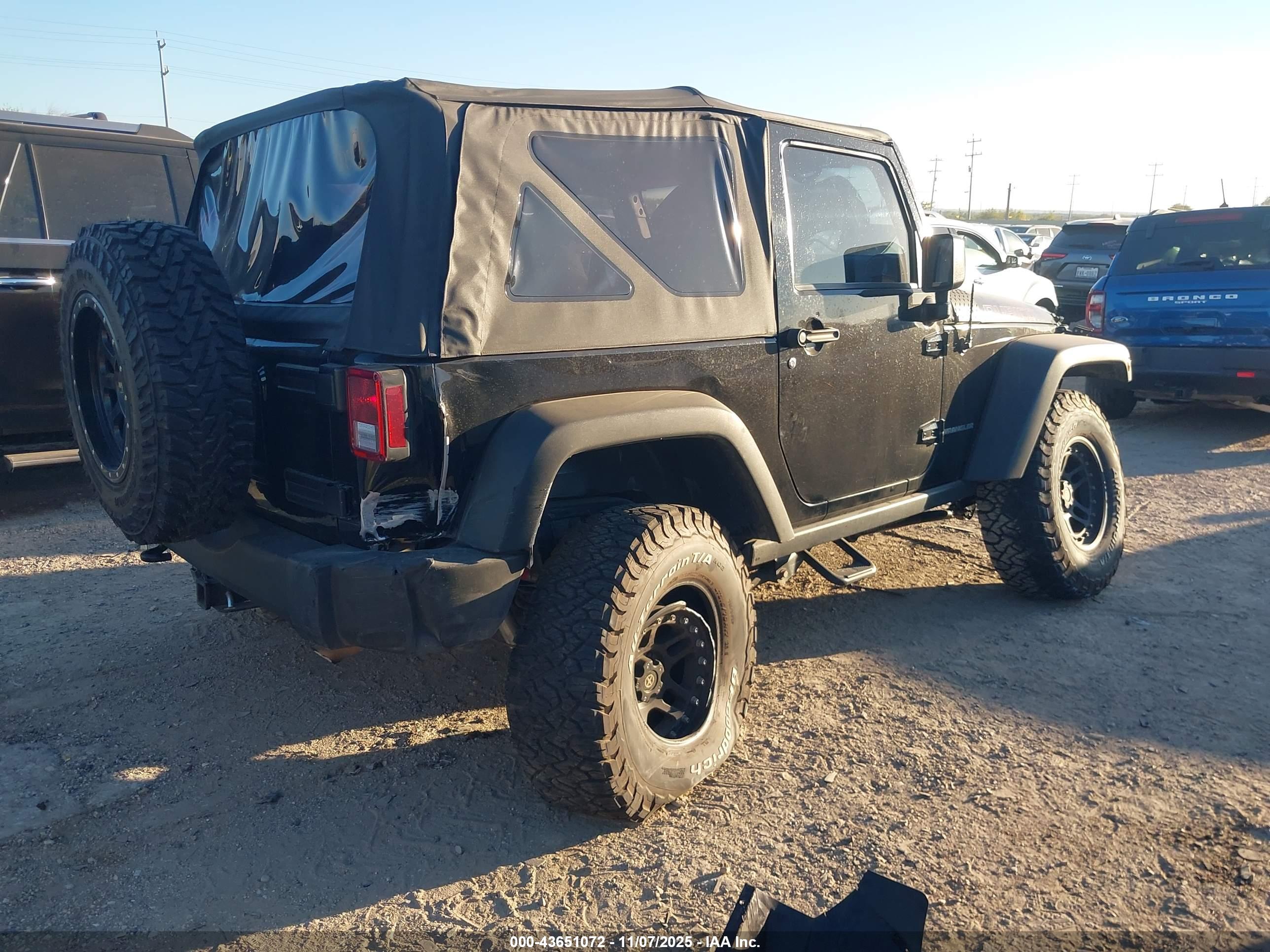 JEEP WRANGLER image 4