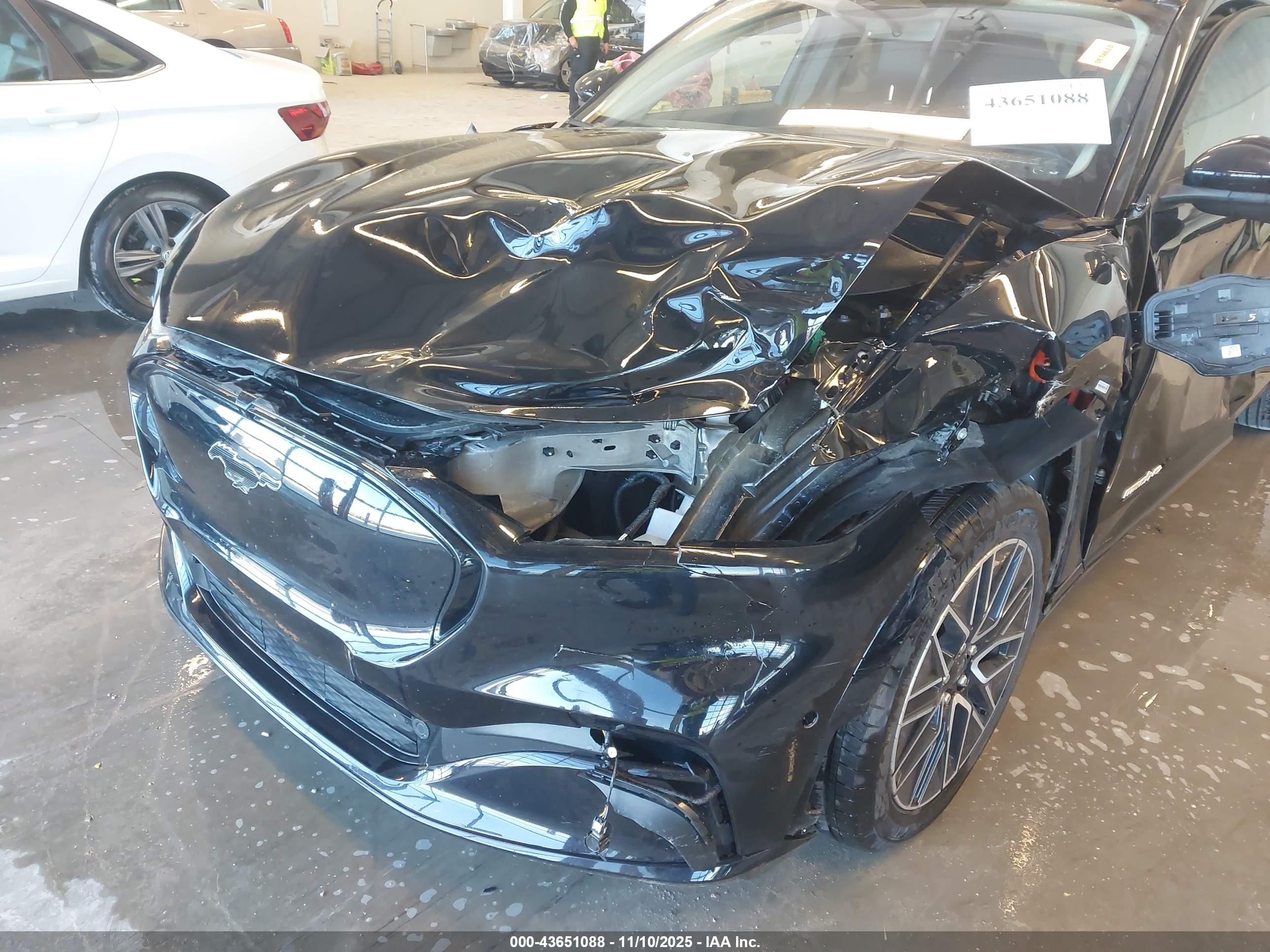 FORD MUSTANG image 6