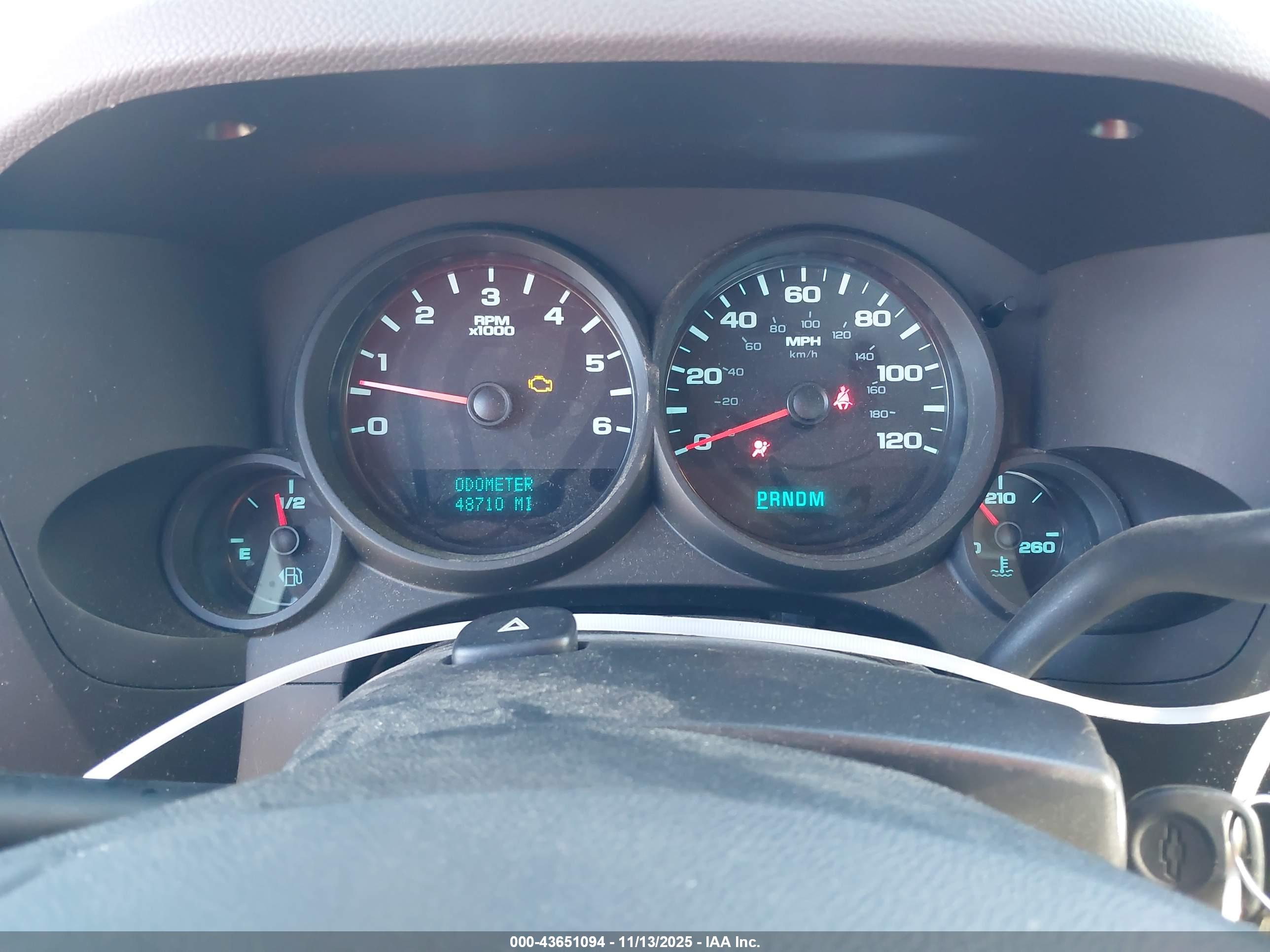 CHEVROLET SILVERADO image 7
