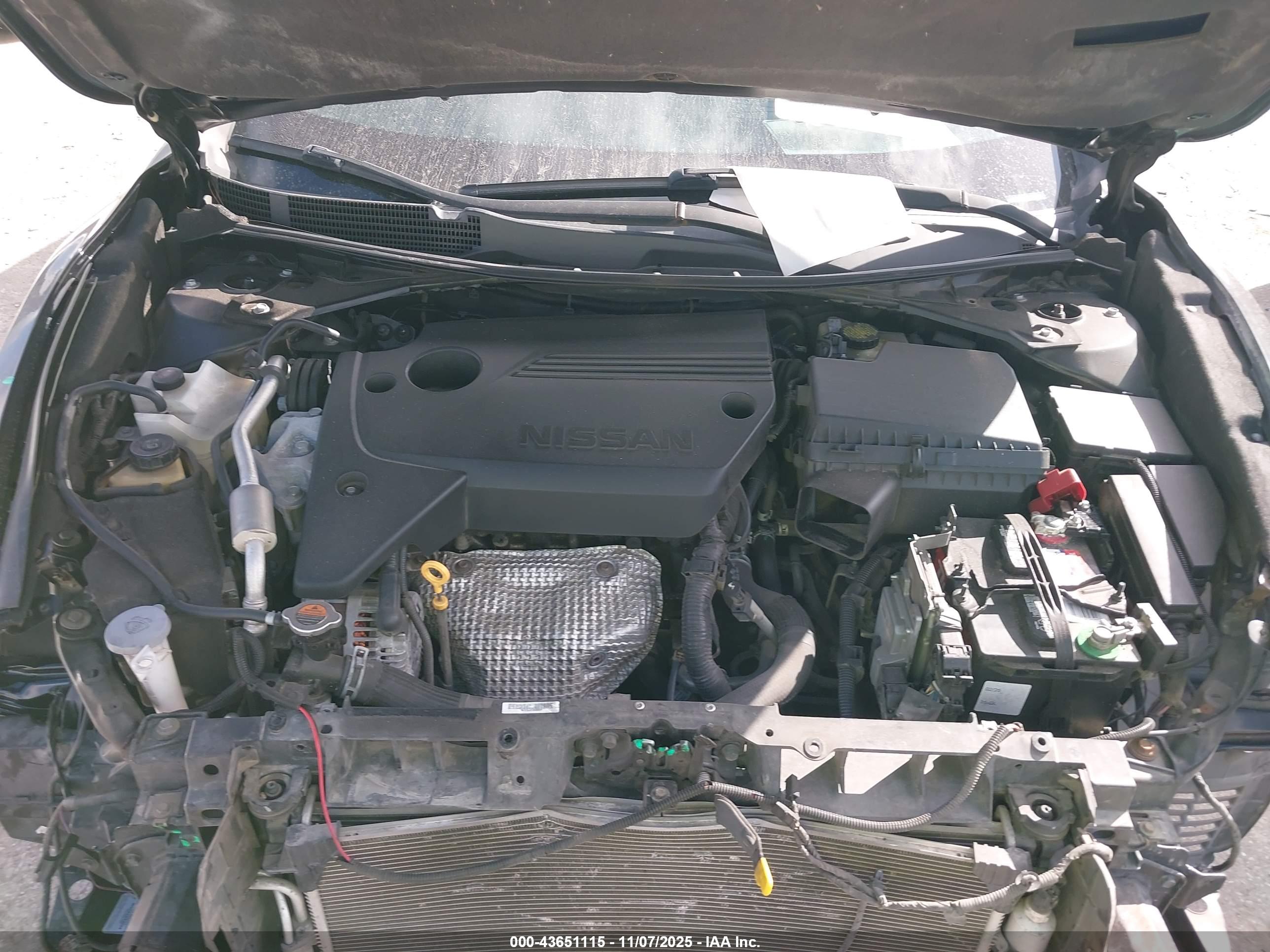 NISSAN ALTIMA image 10