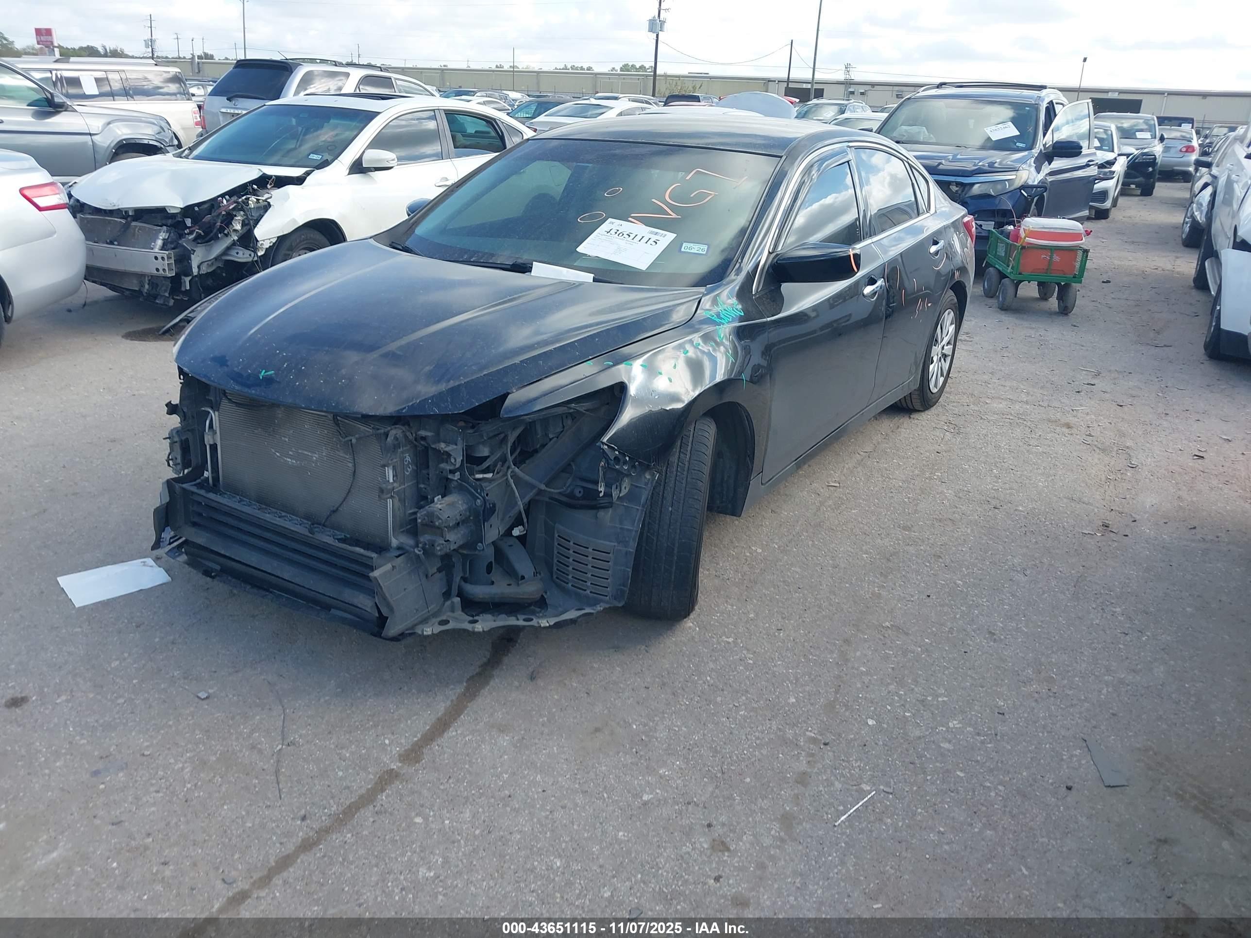 NISSAN ALTIMA image 2