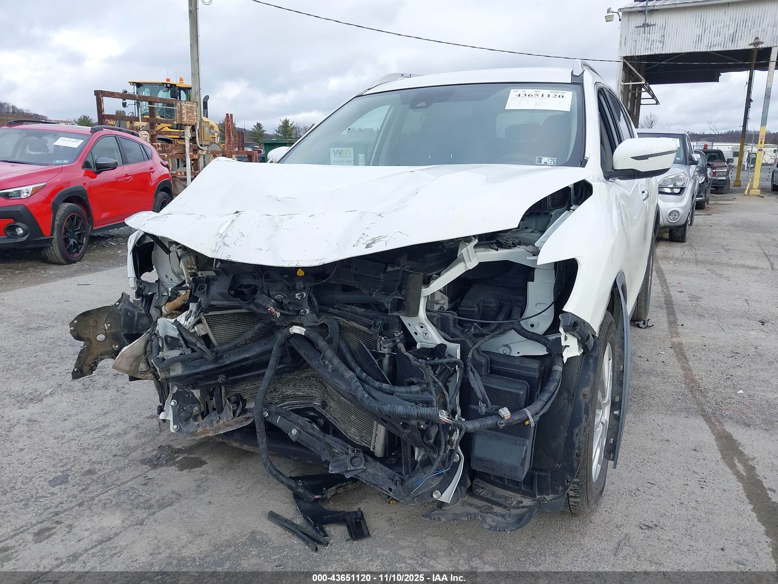 NISSAN ROGUE image 6