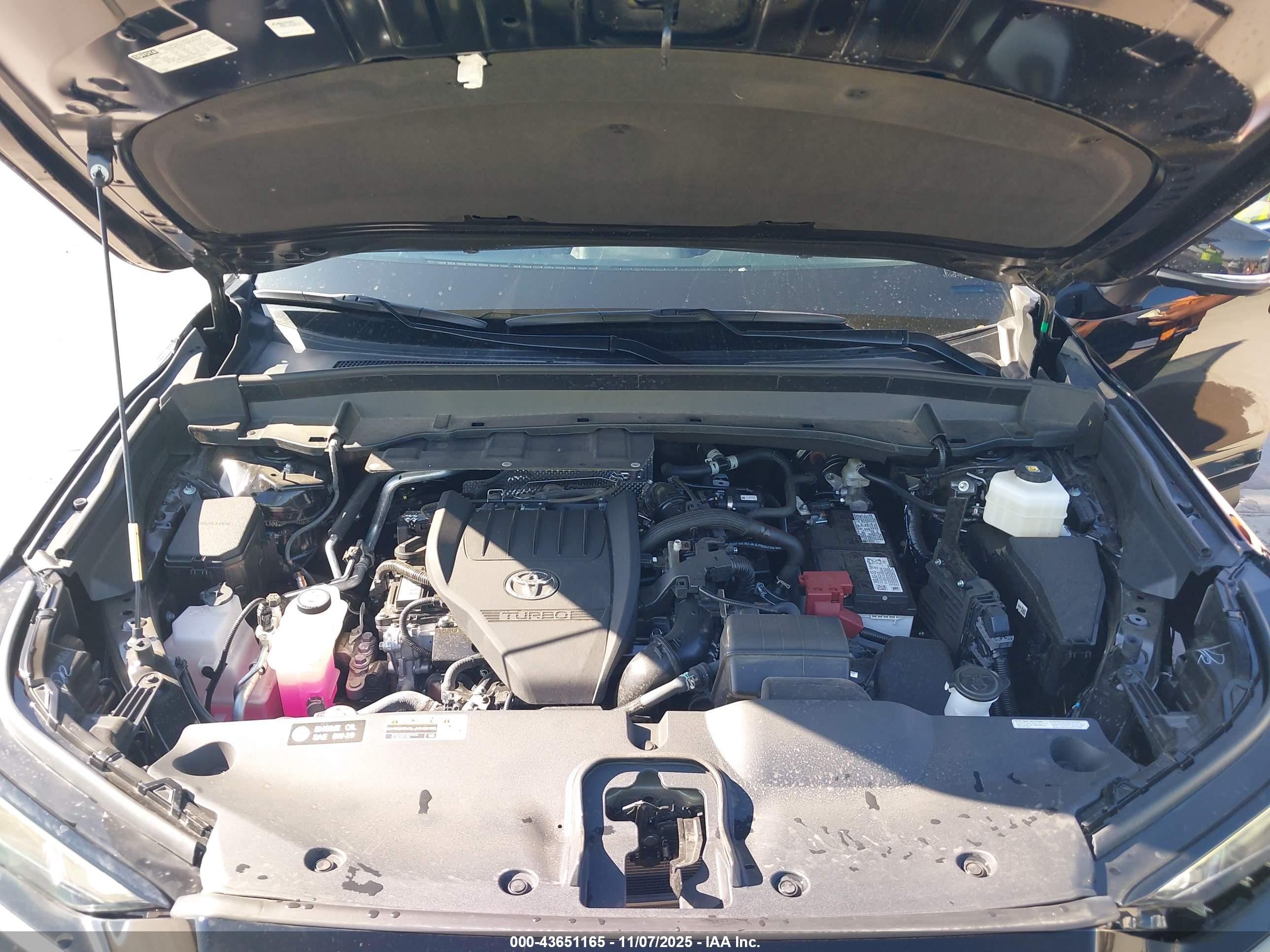 TOYOTA GRAND image 10