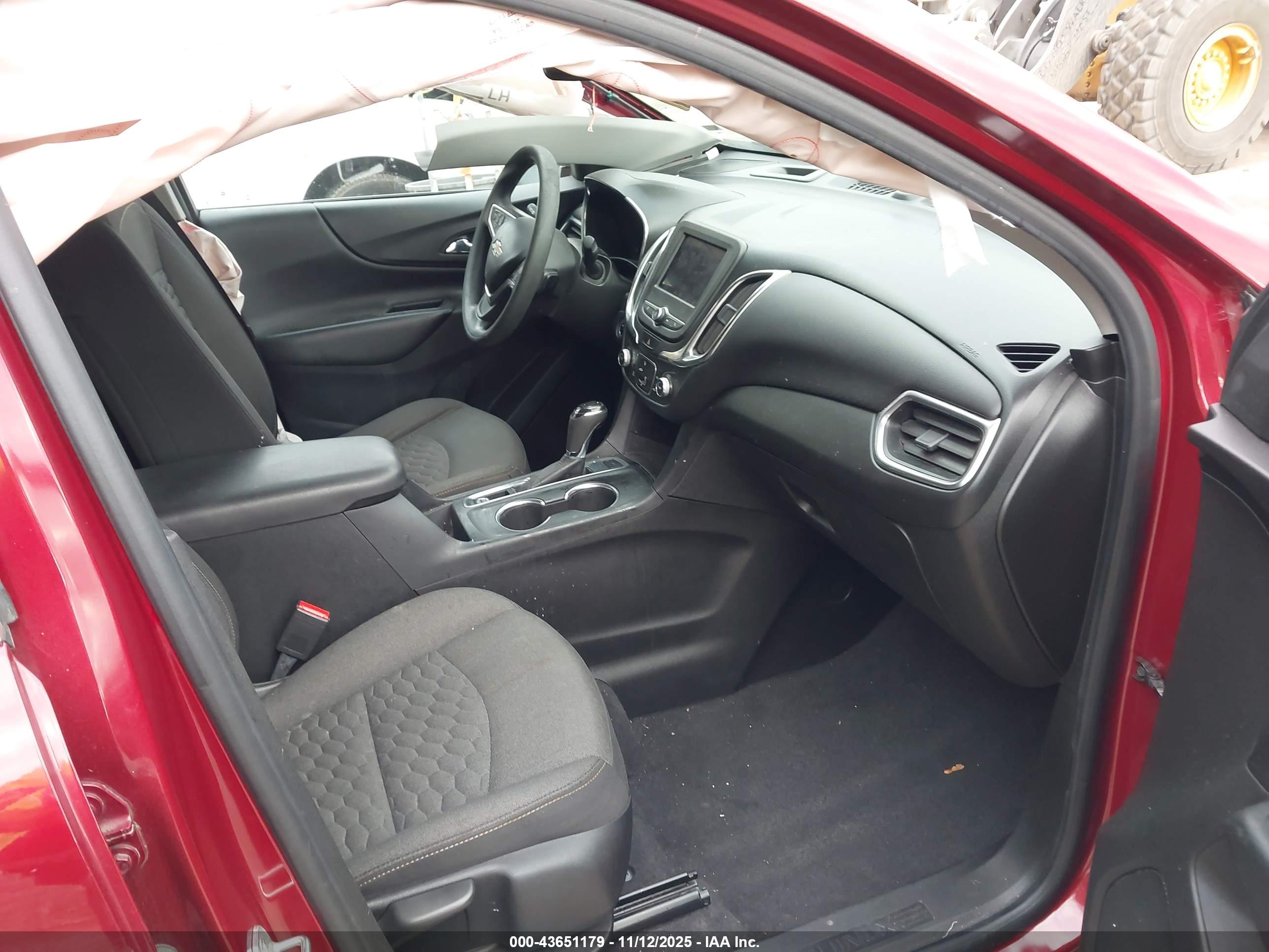 CHEVROLET EQUINOX image 5