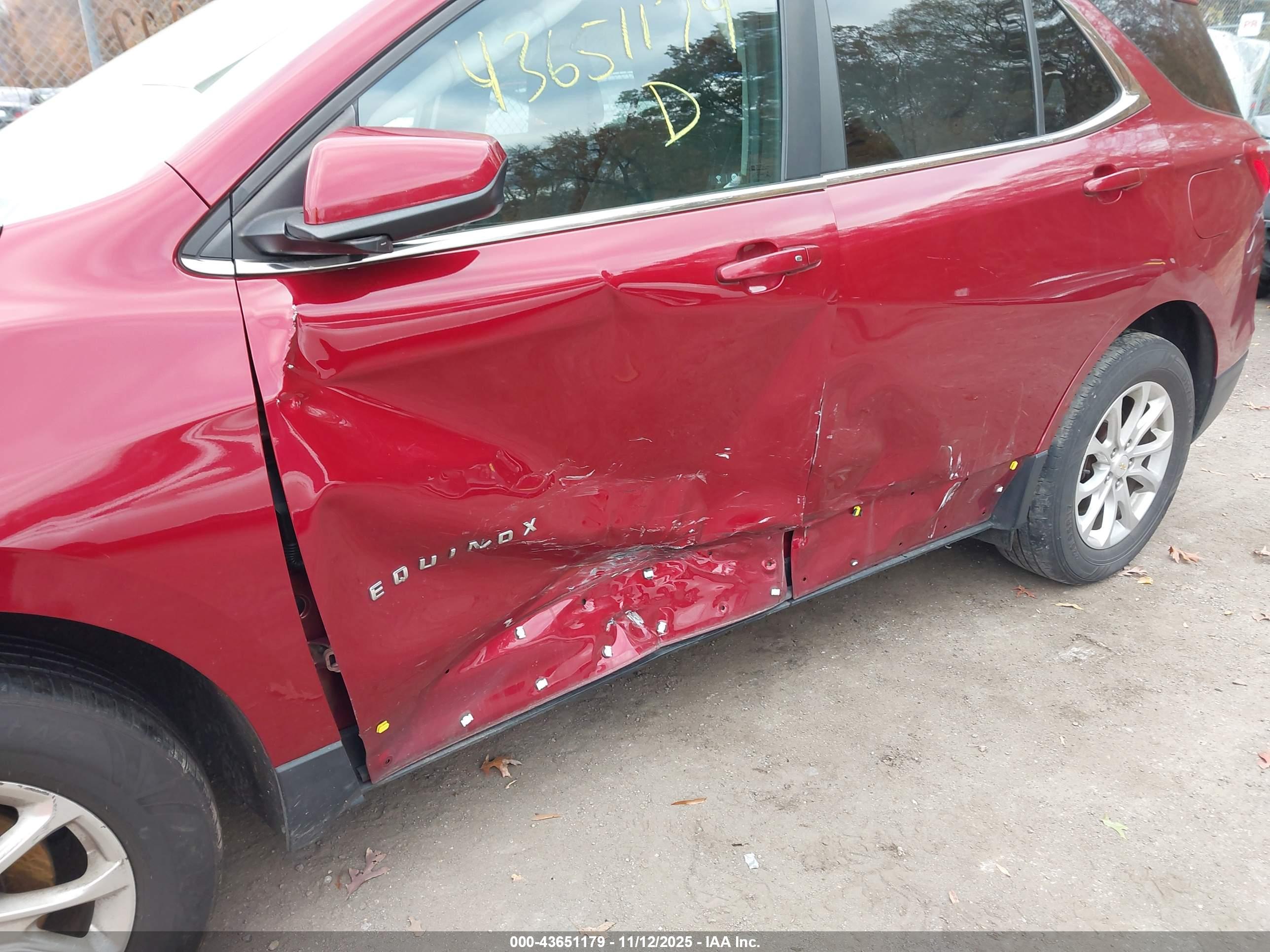 CHEVROLET EQUINOX image 6