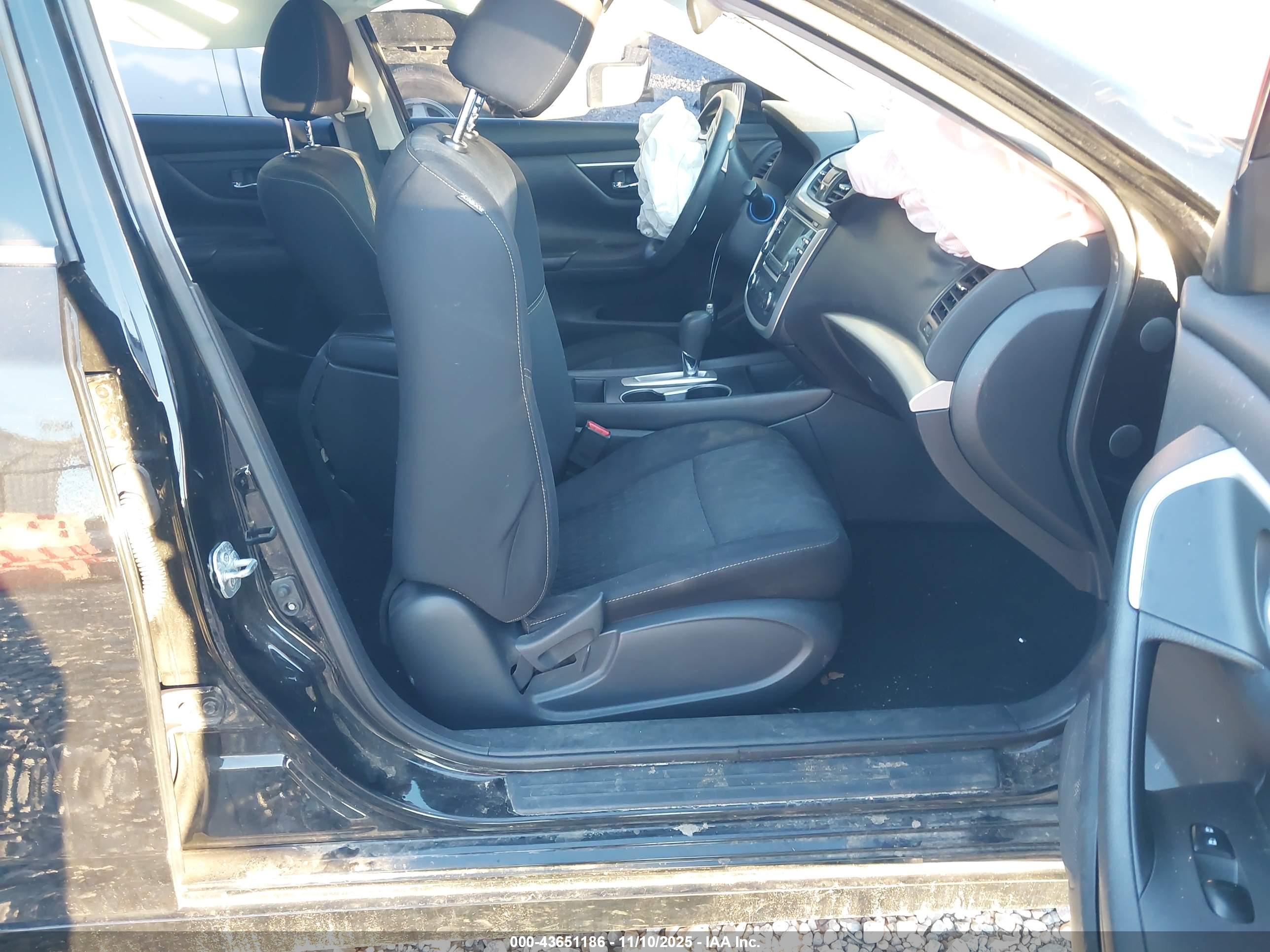 NISSAN ALTIMA image 5