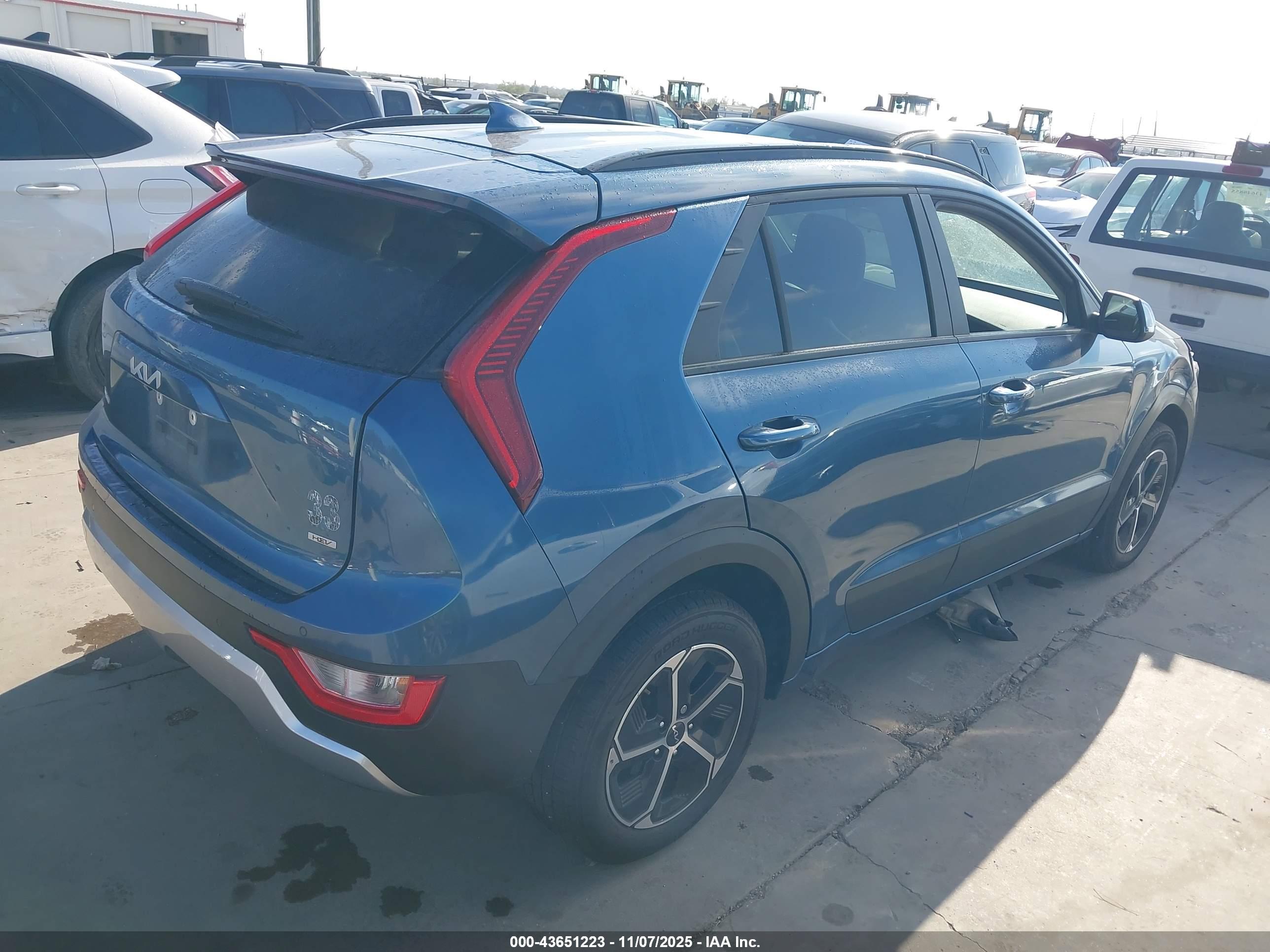 KIA NIRO image 4
