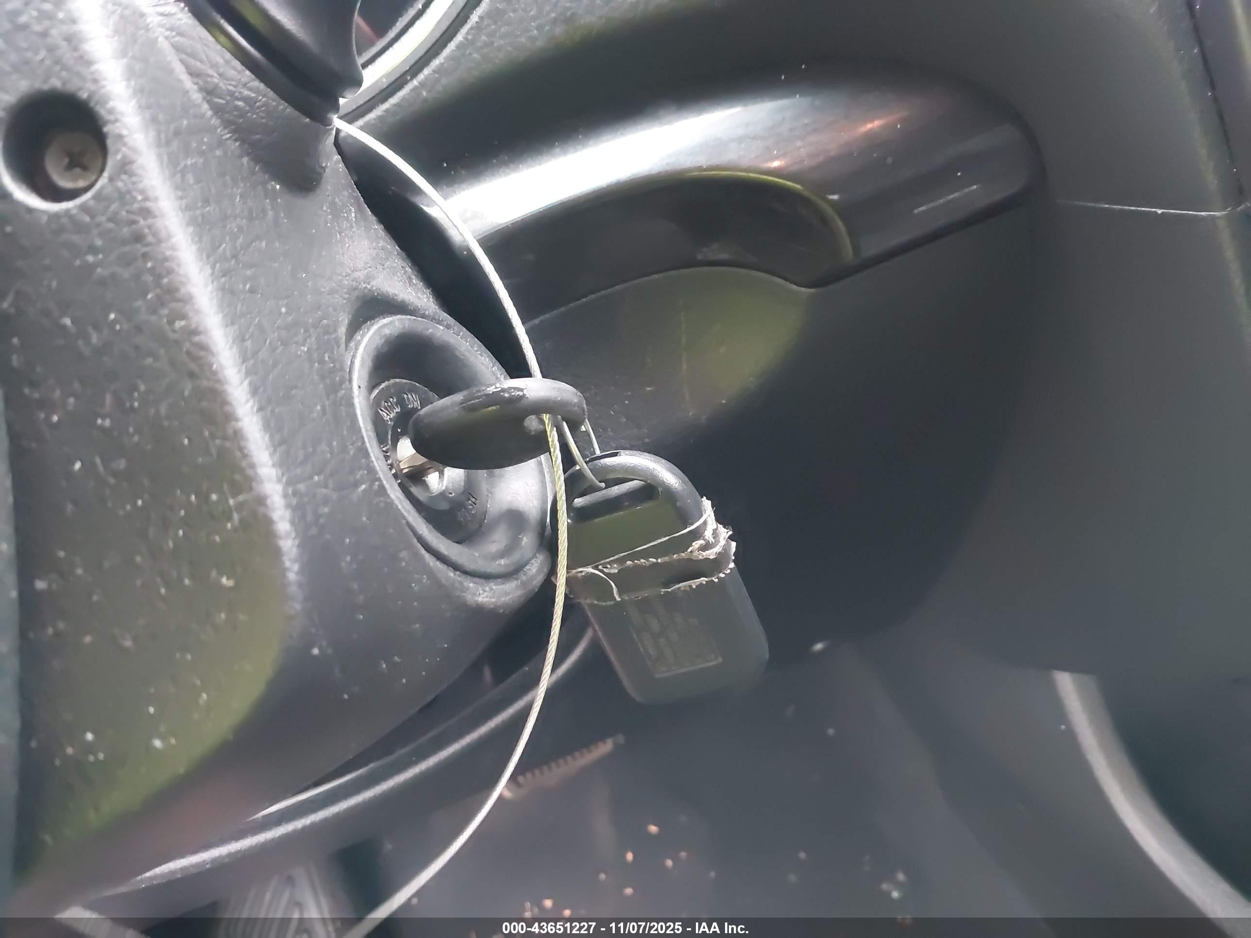 KIA SORENTO image 11