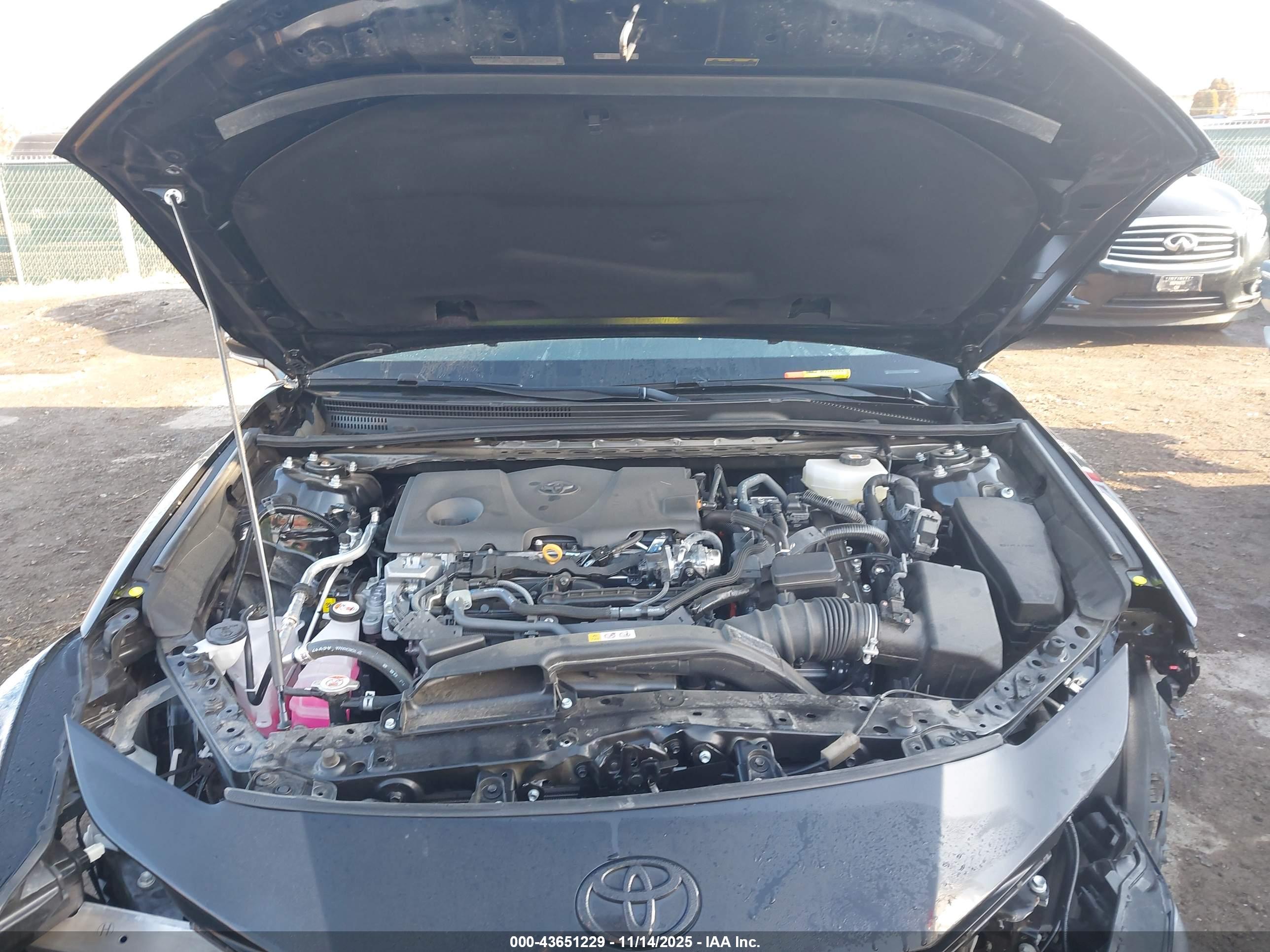 TOYOTA CAMRY image 10