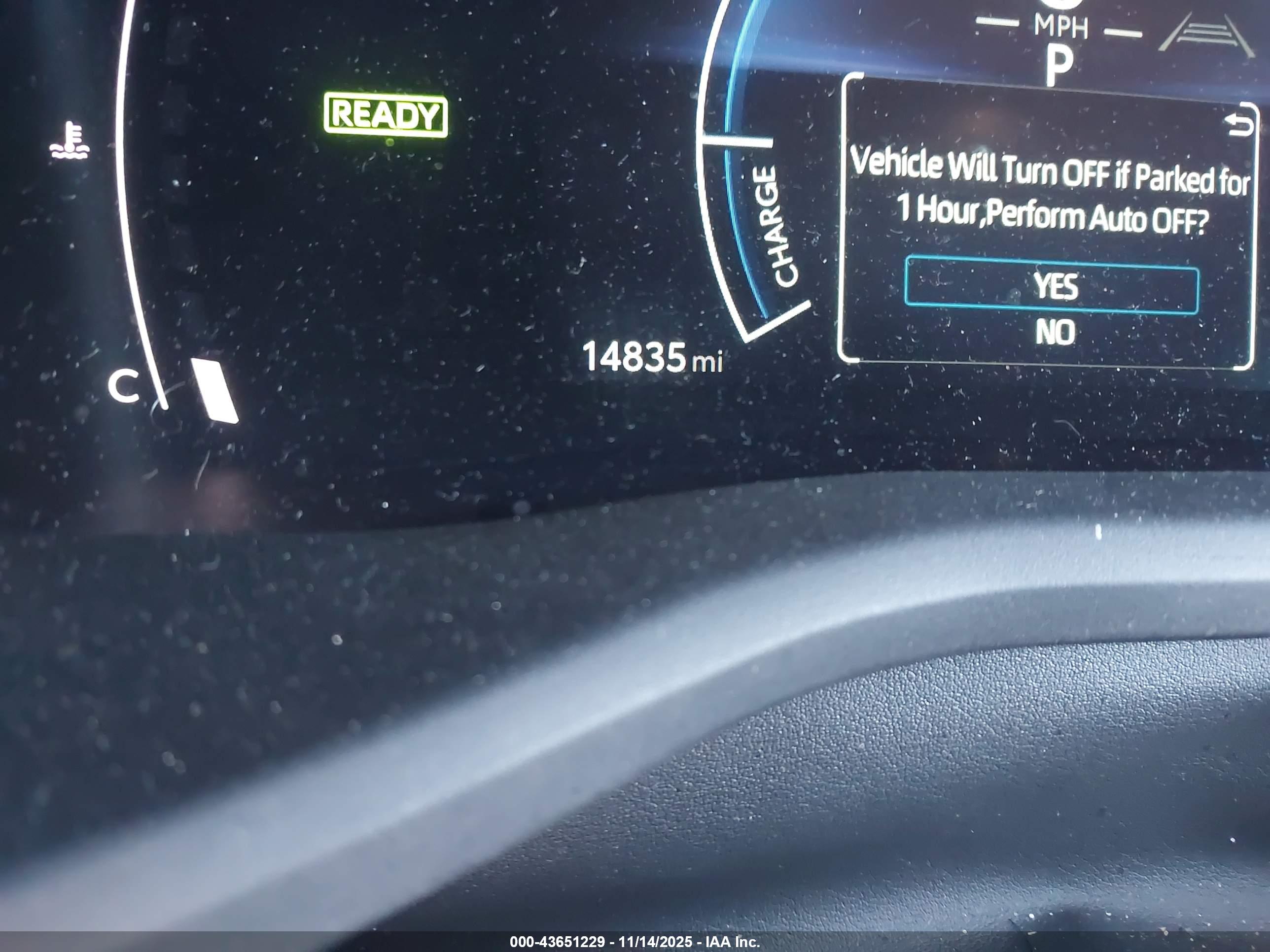 TOYOTA CAMRY image 7