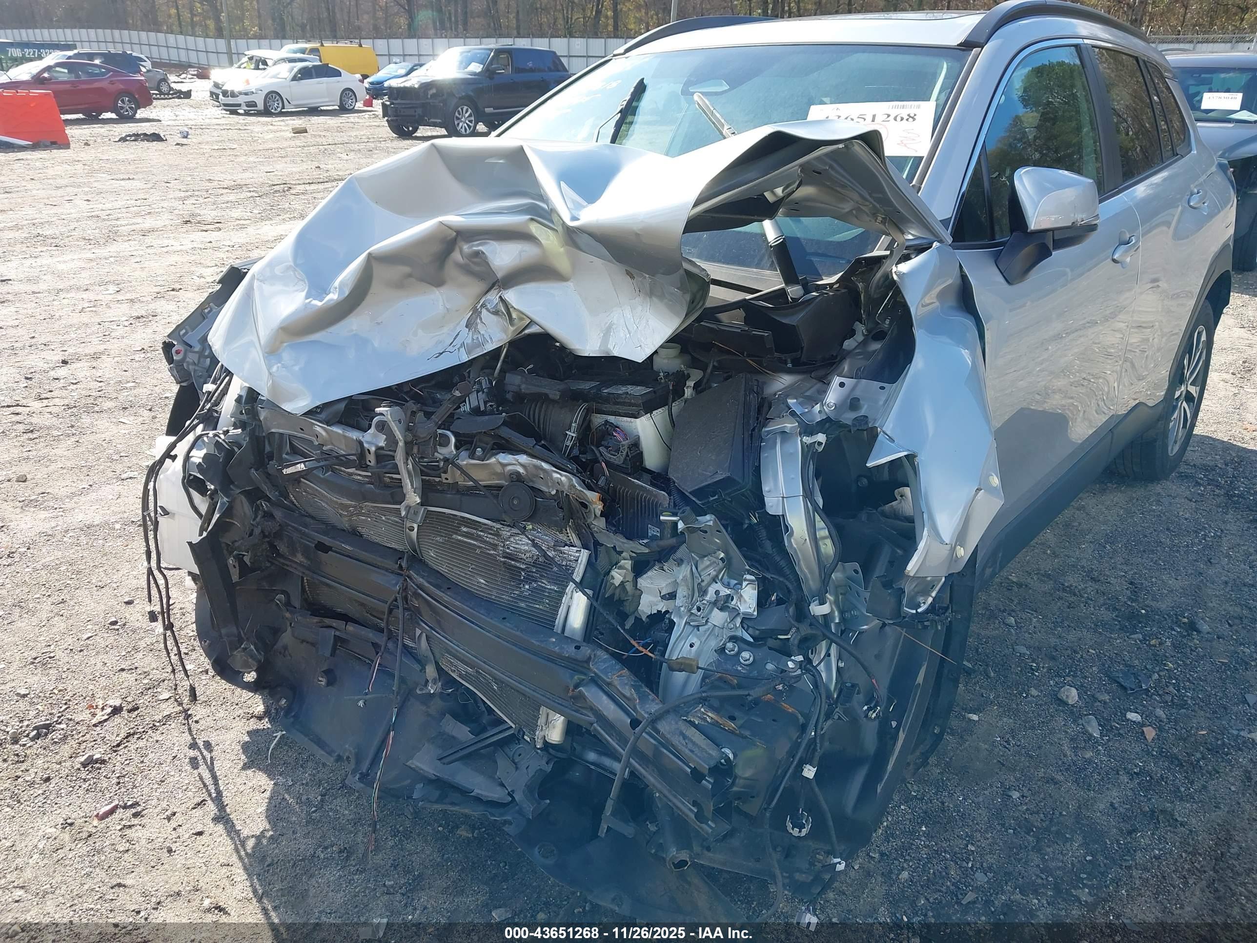TOYOTA COROLLA image 6