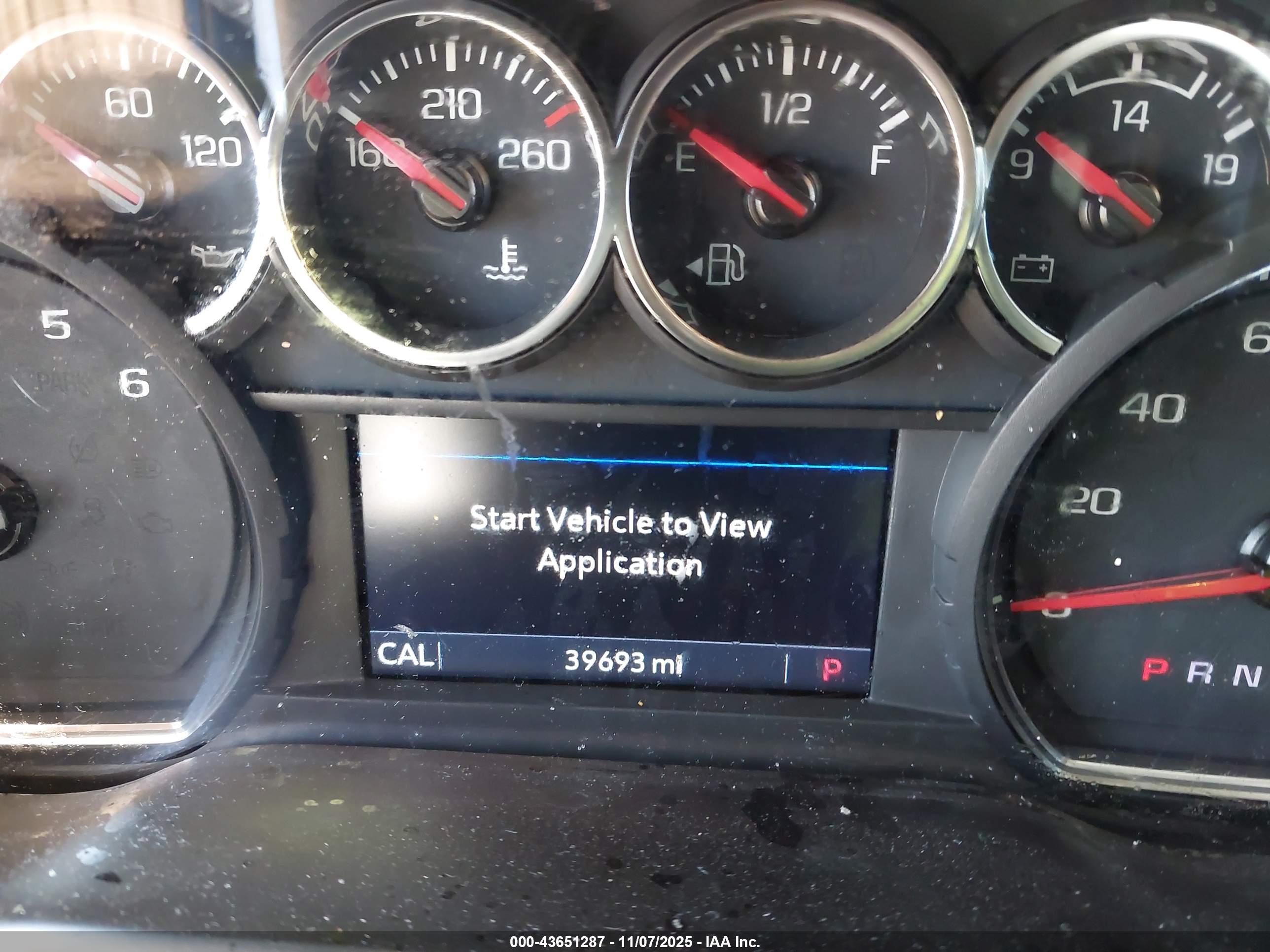 CHEVROLET SILVERADO image 7