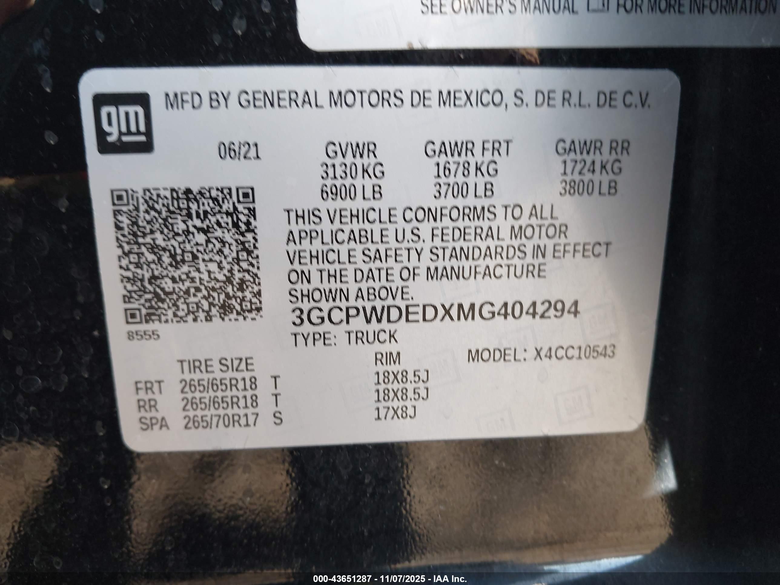 CHEVROLET SILVERADO image 9