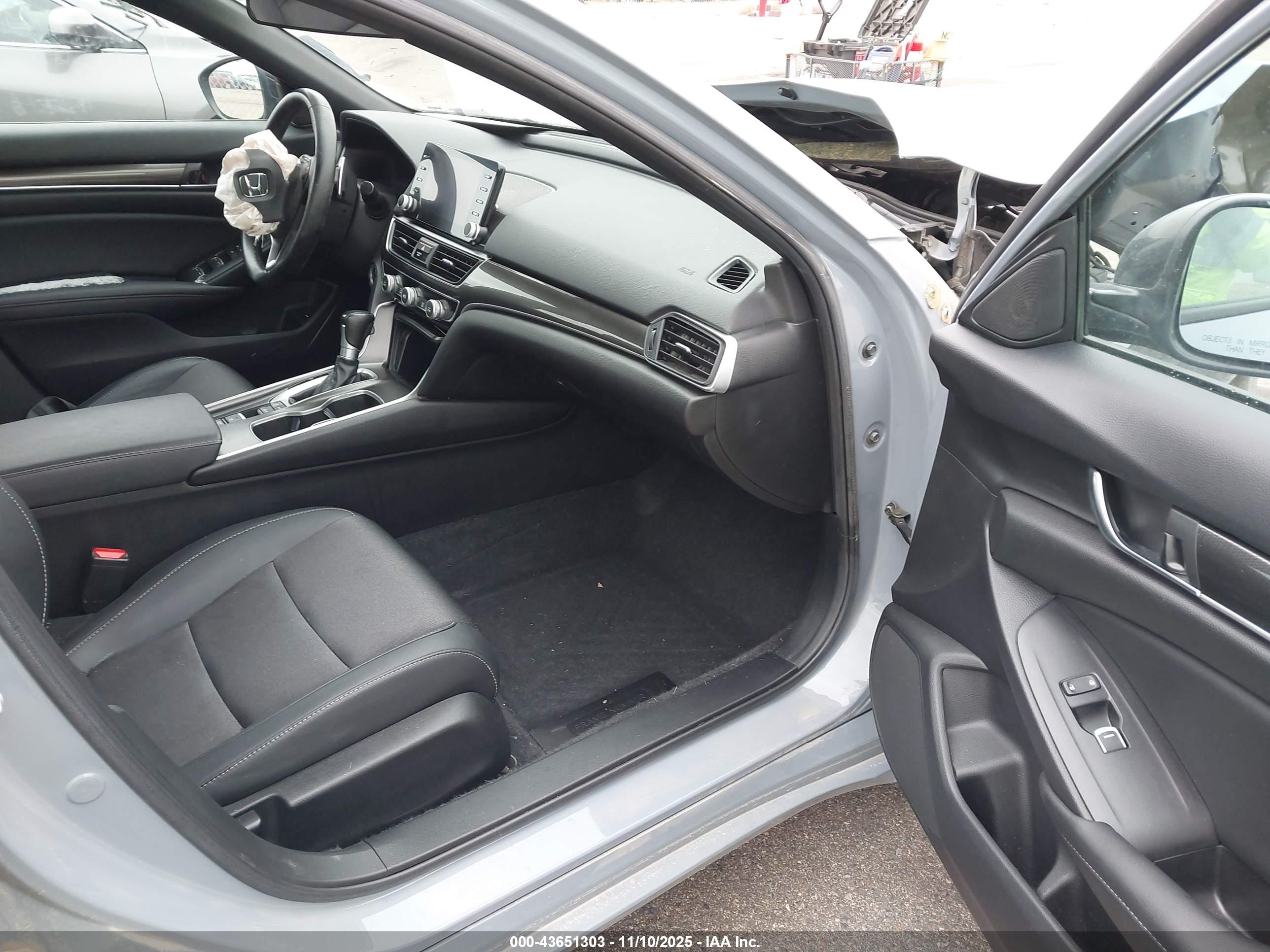 HONDA ACCORD image 5
