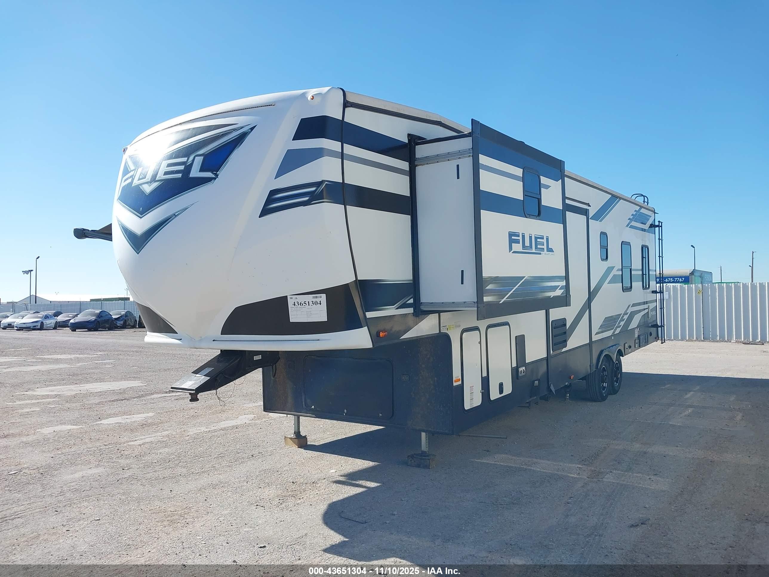 HEARTLAND RV image 6