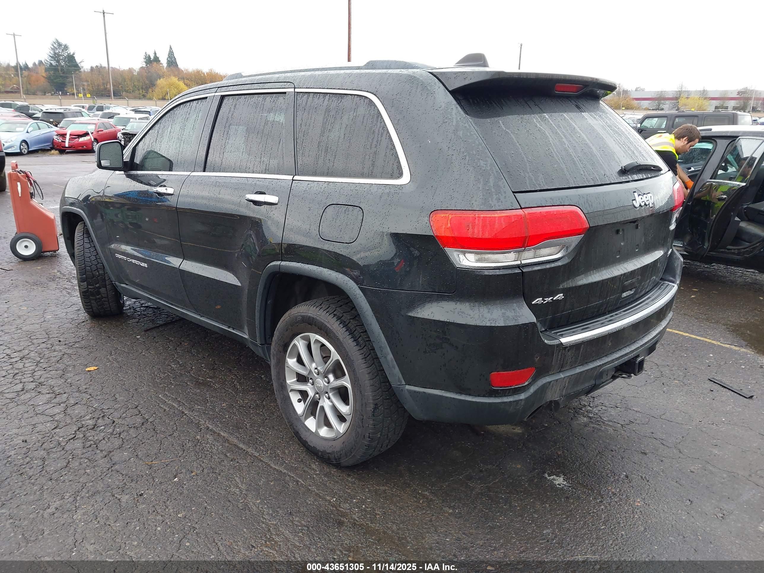 JEEP GRAND image 3