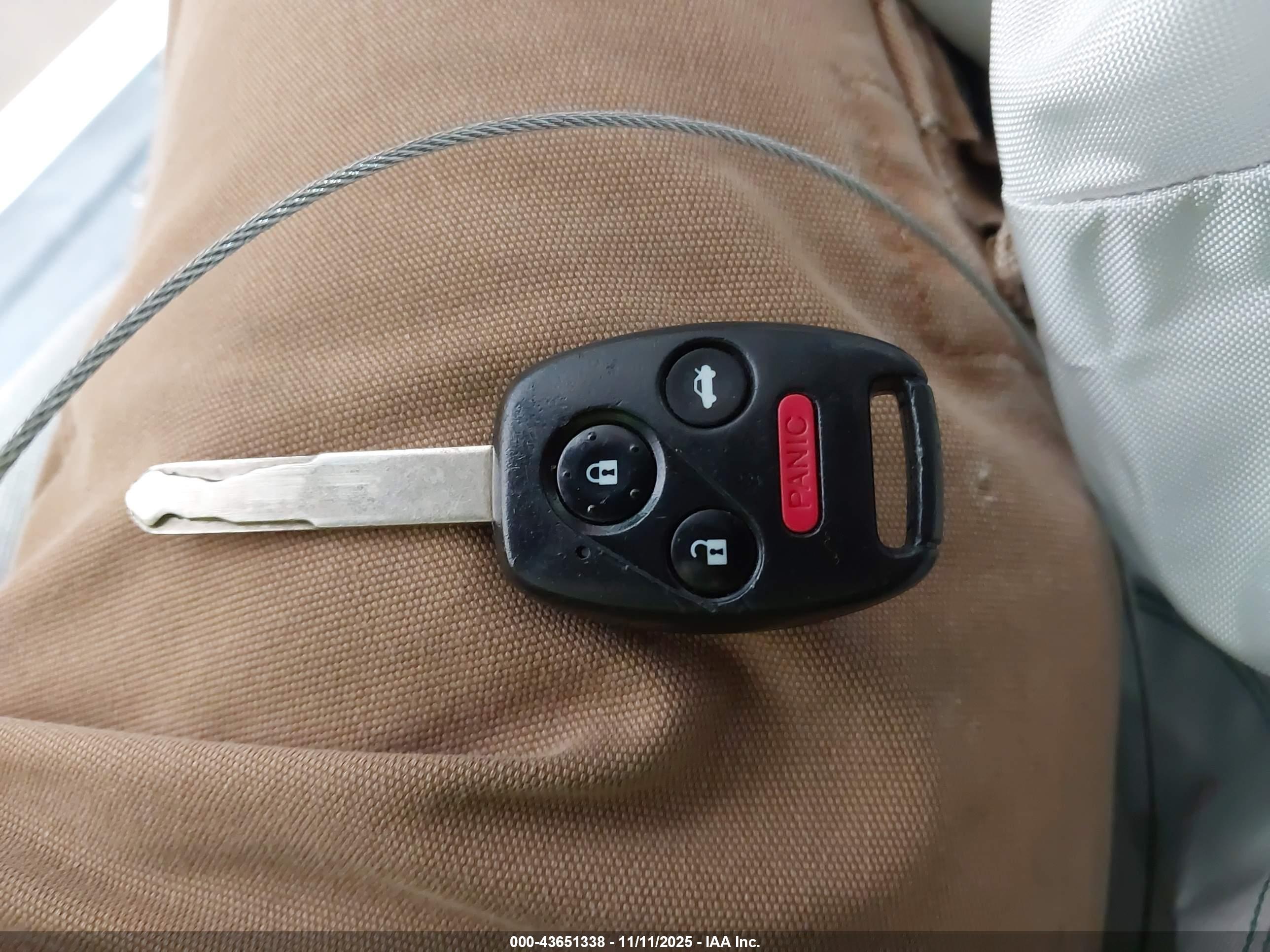HONDA CIVIC image 11
