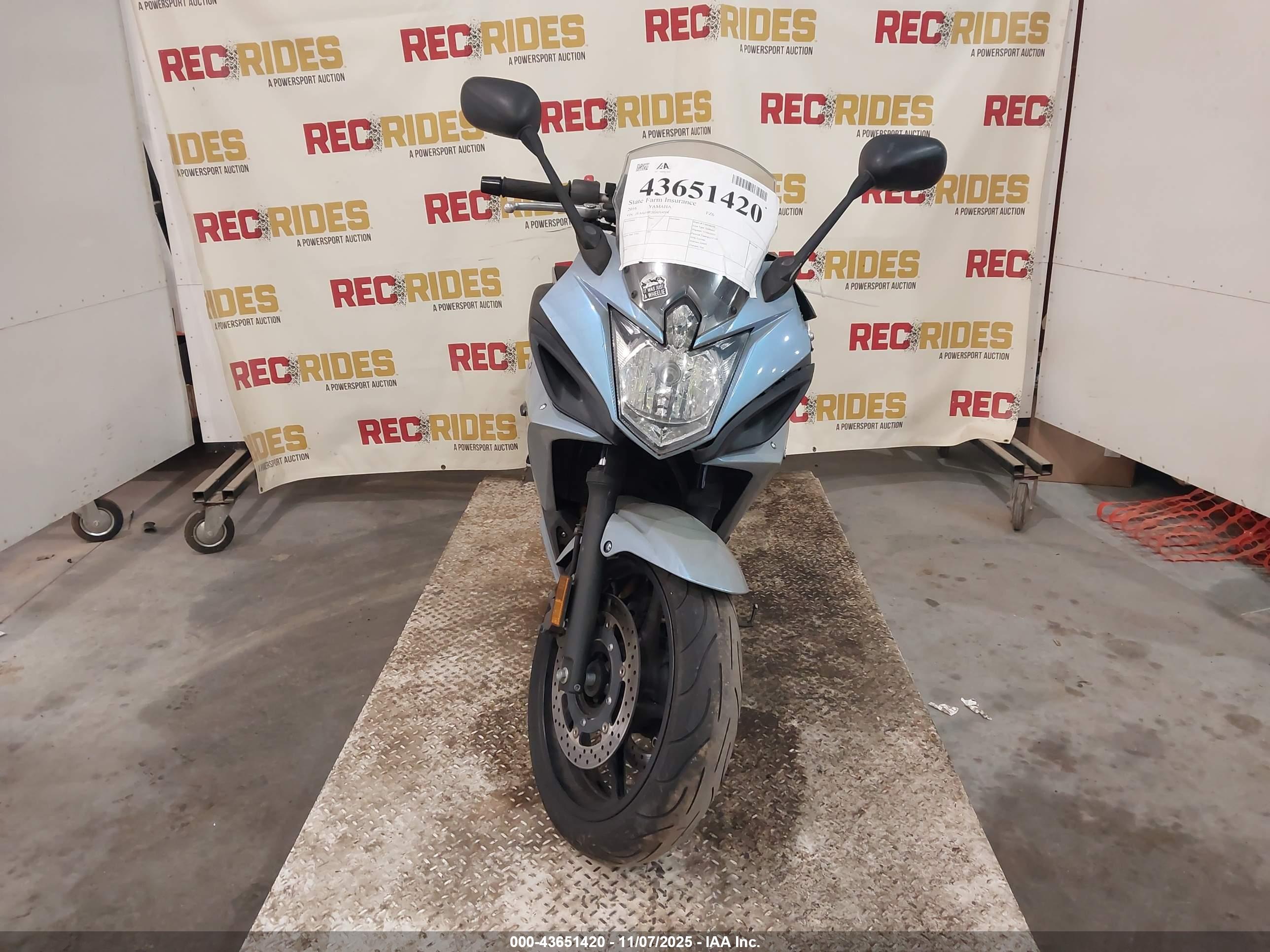 YAMAHA FZ6 image 5