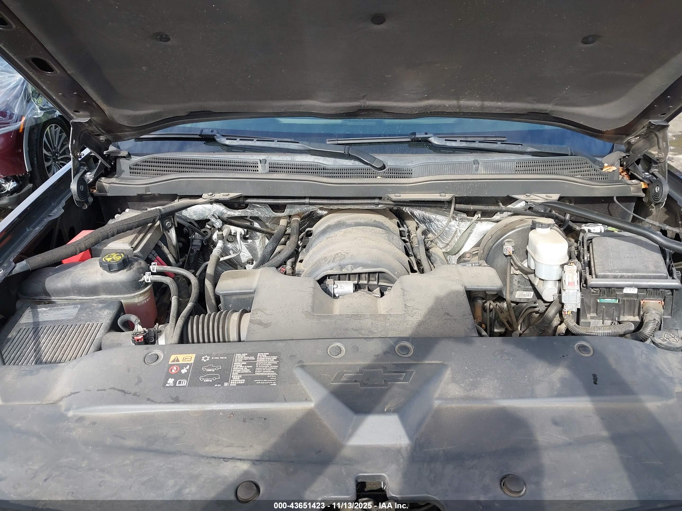 CHEVROLET SILVERADO image 10