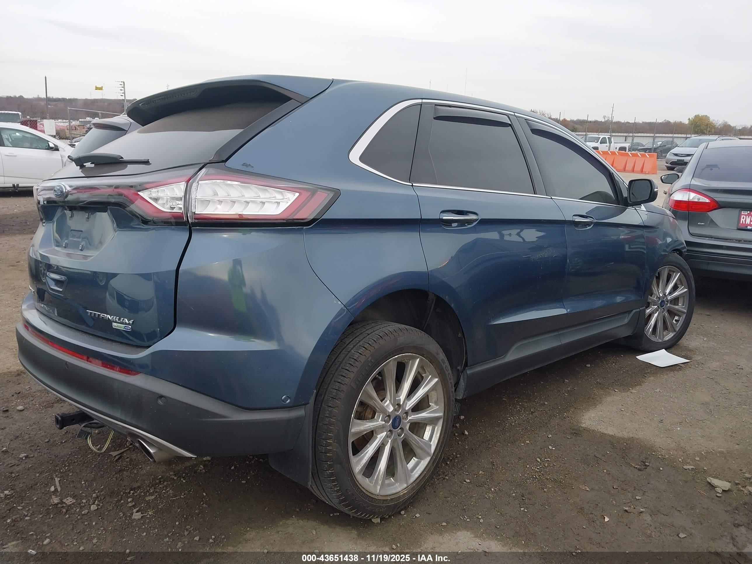 FORD EDGE image 4