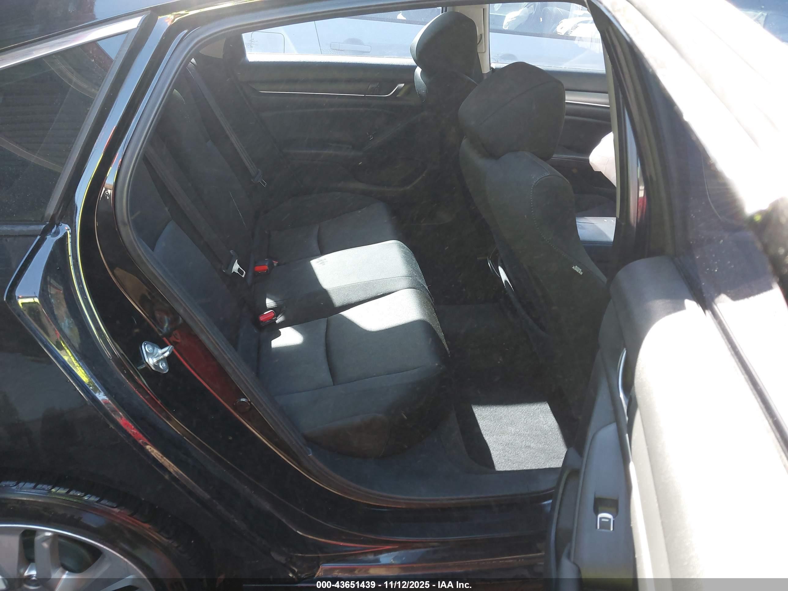 HONDA ACCORD image 8