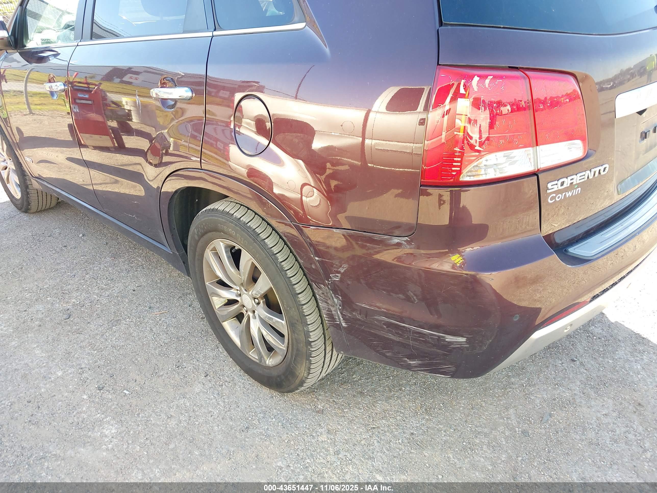 KIA SORENTO image 6
