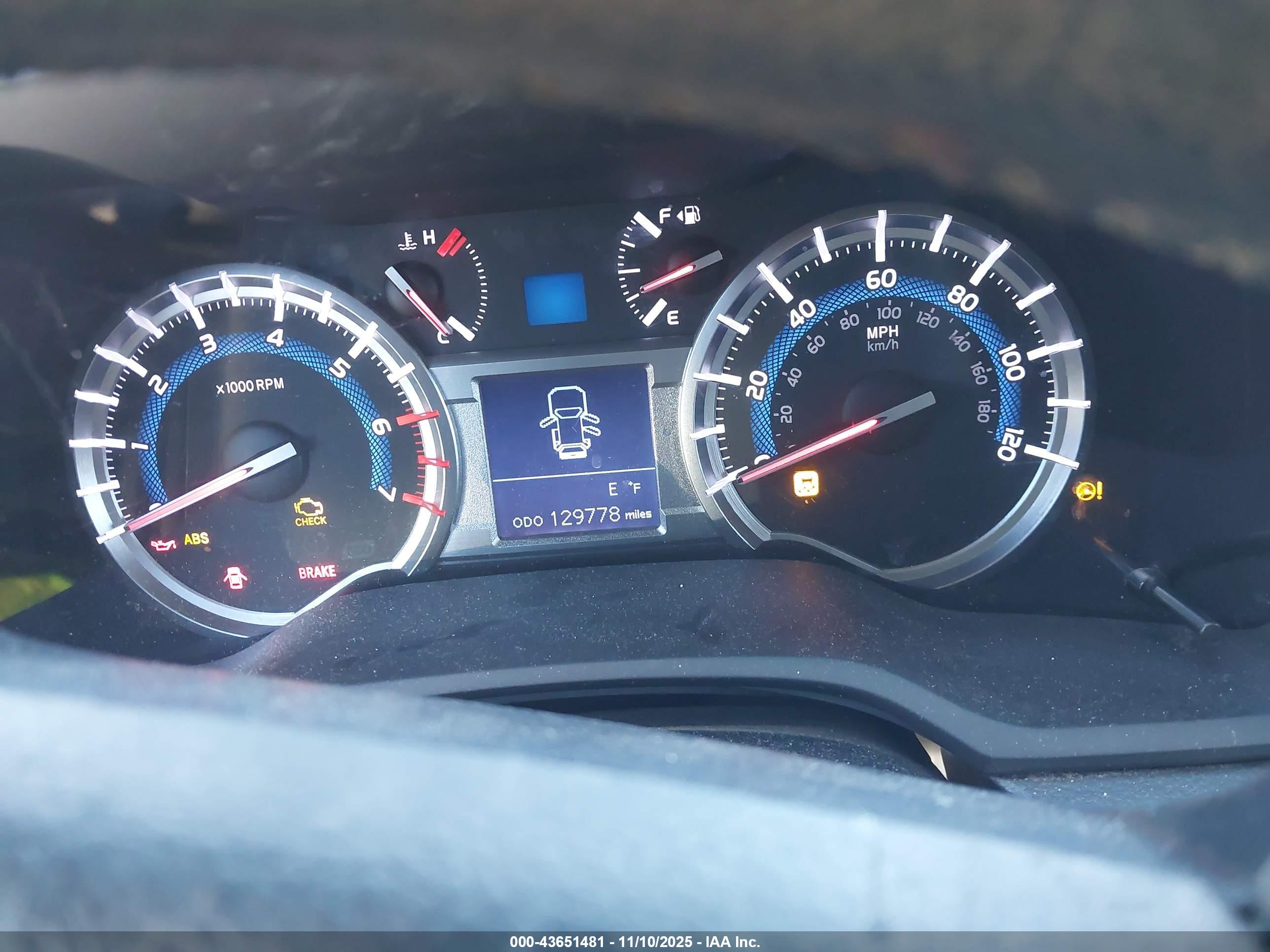 TOYOTA 4RUNNER image 7
