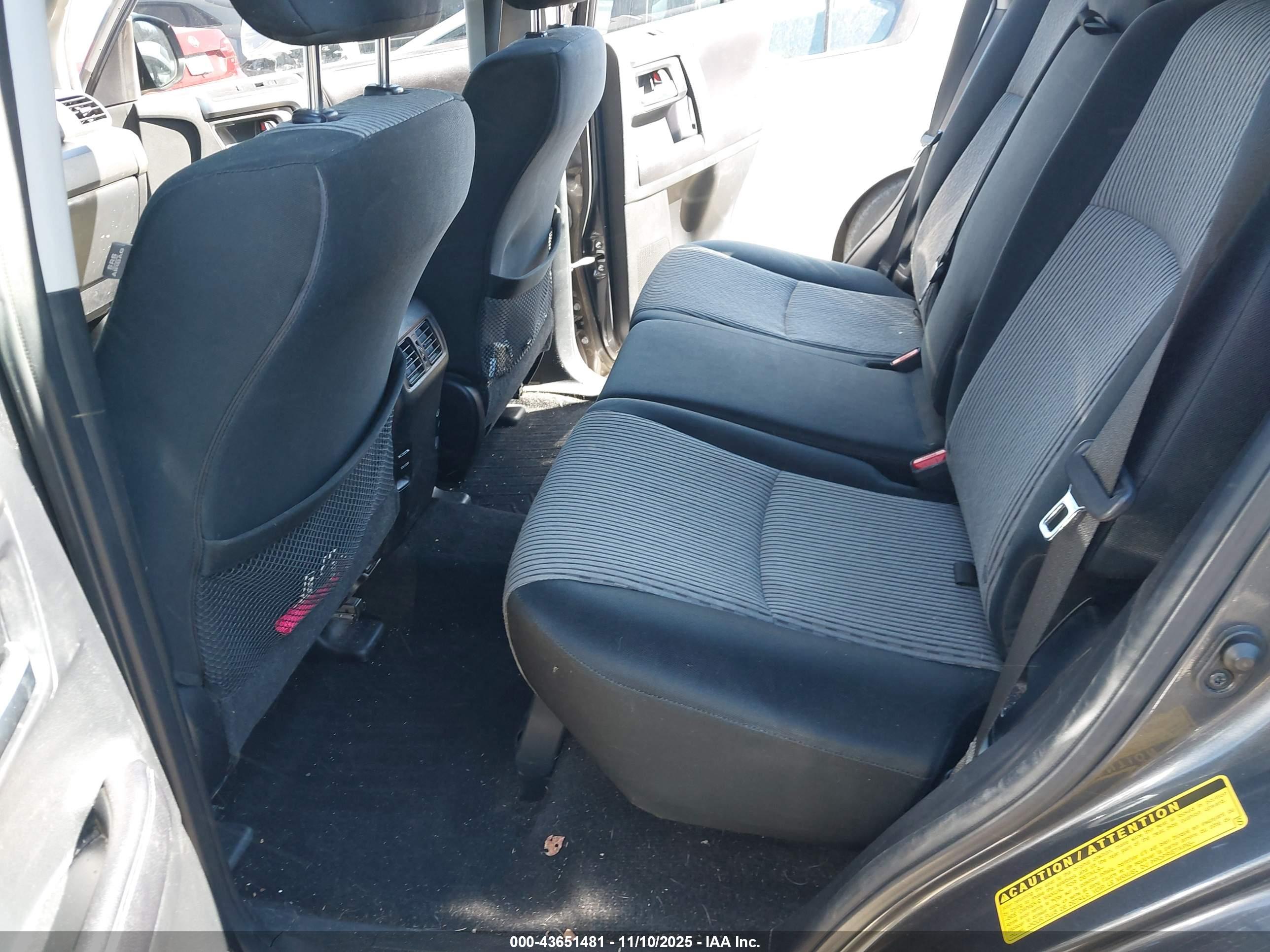 TOYOTA 4RUNNER image 8