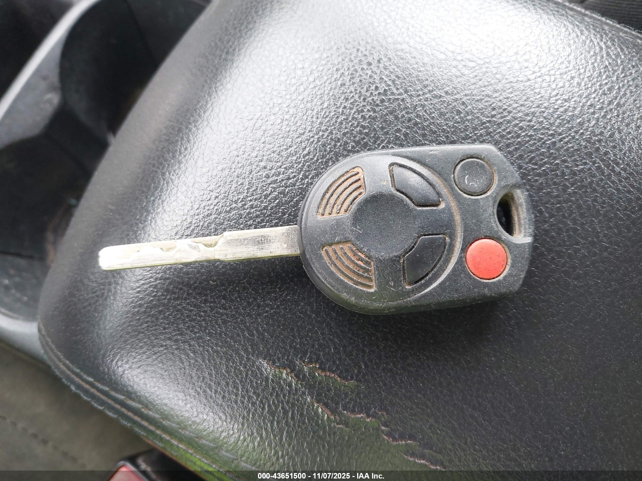 FORD FOCUS image 11