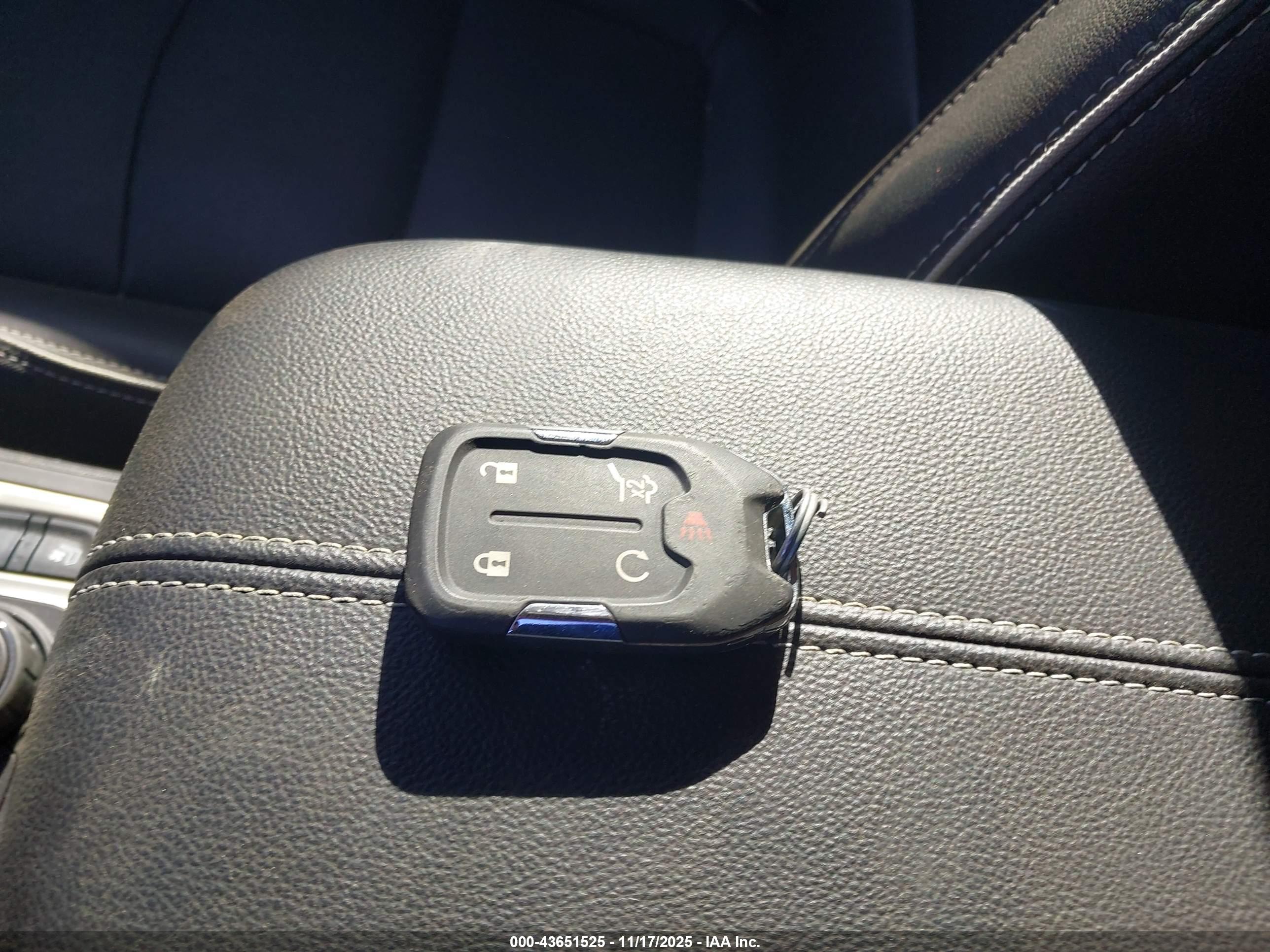GMC TERRAIN image 11