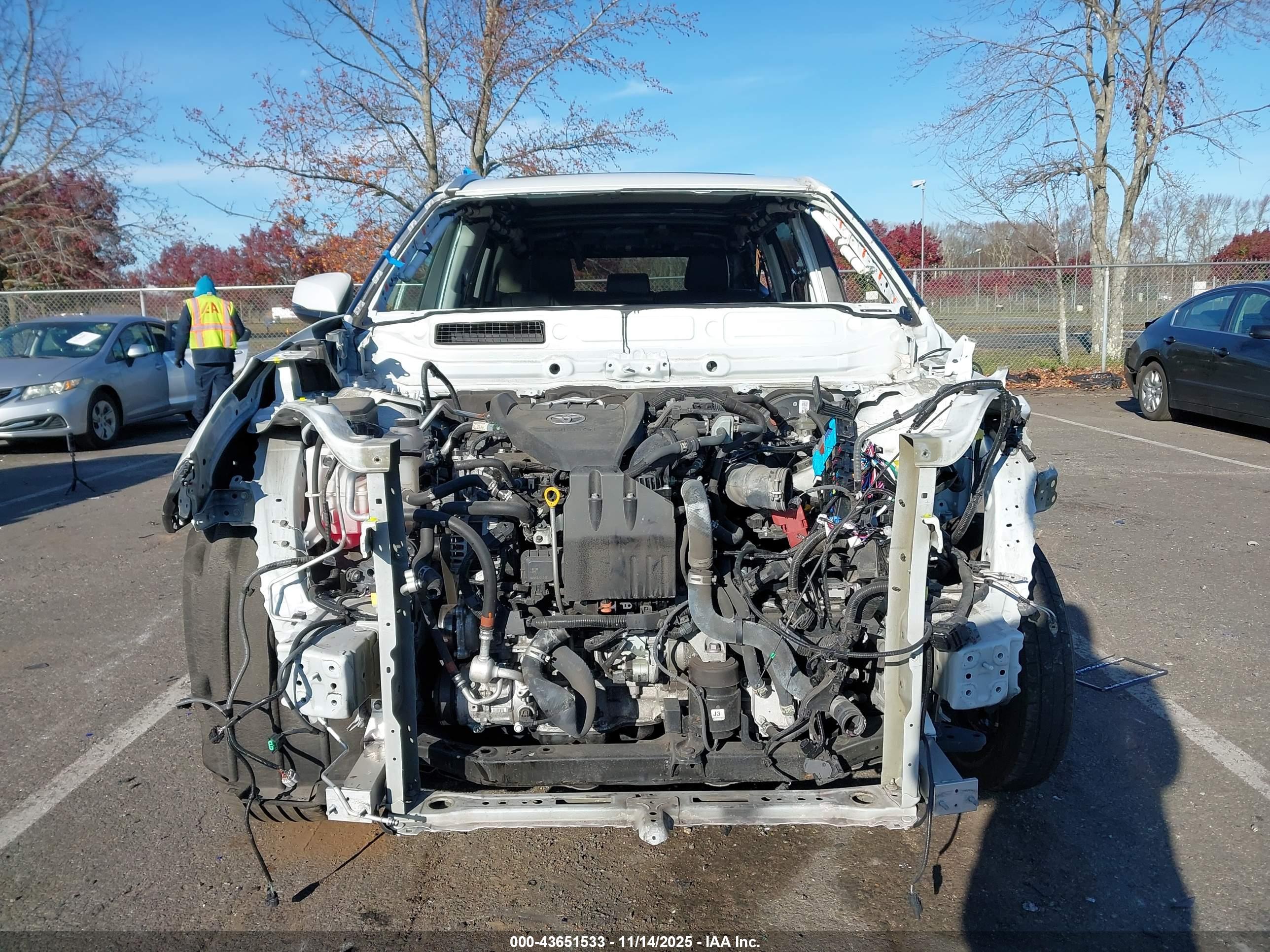TOYOTA HIGHLANDER image 6