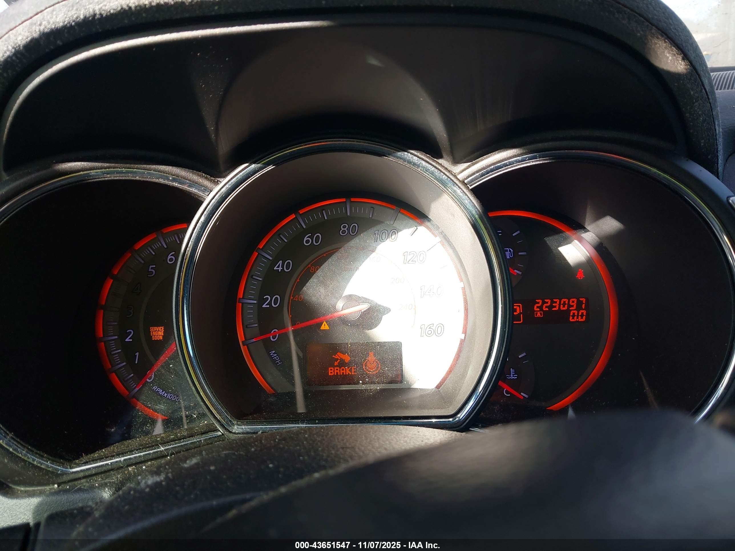 NISSAN MURANO image 7