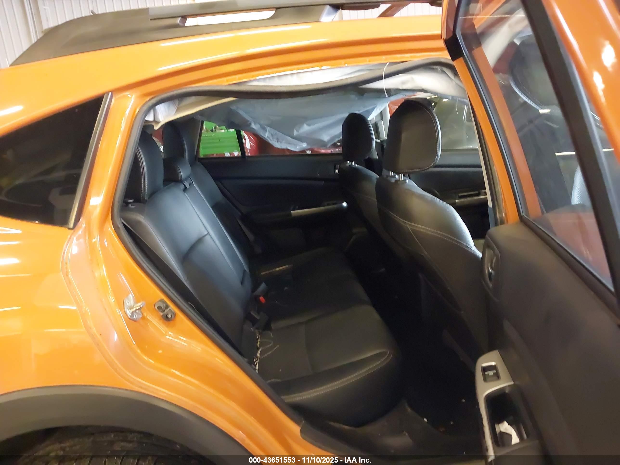 SUBARU XV image 8